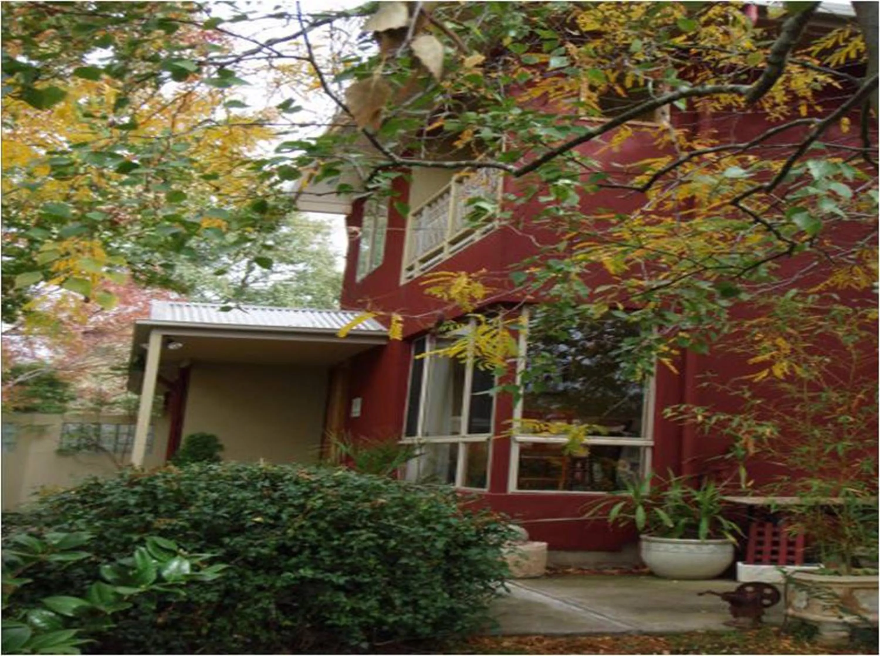 Property building in Amble at Hahndorf