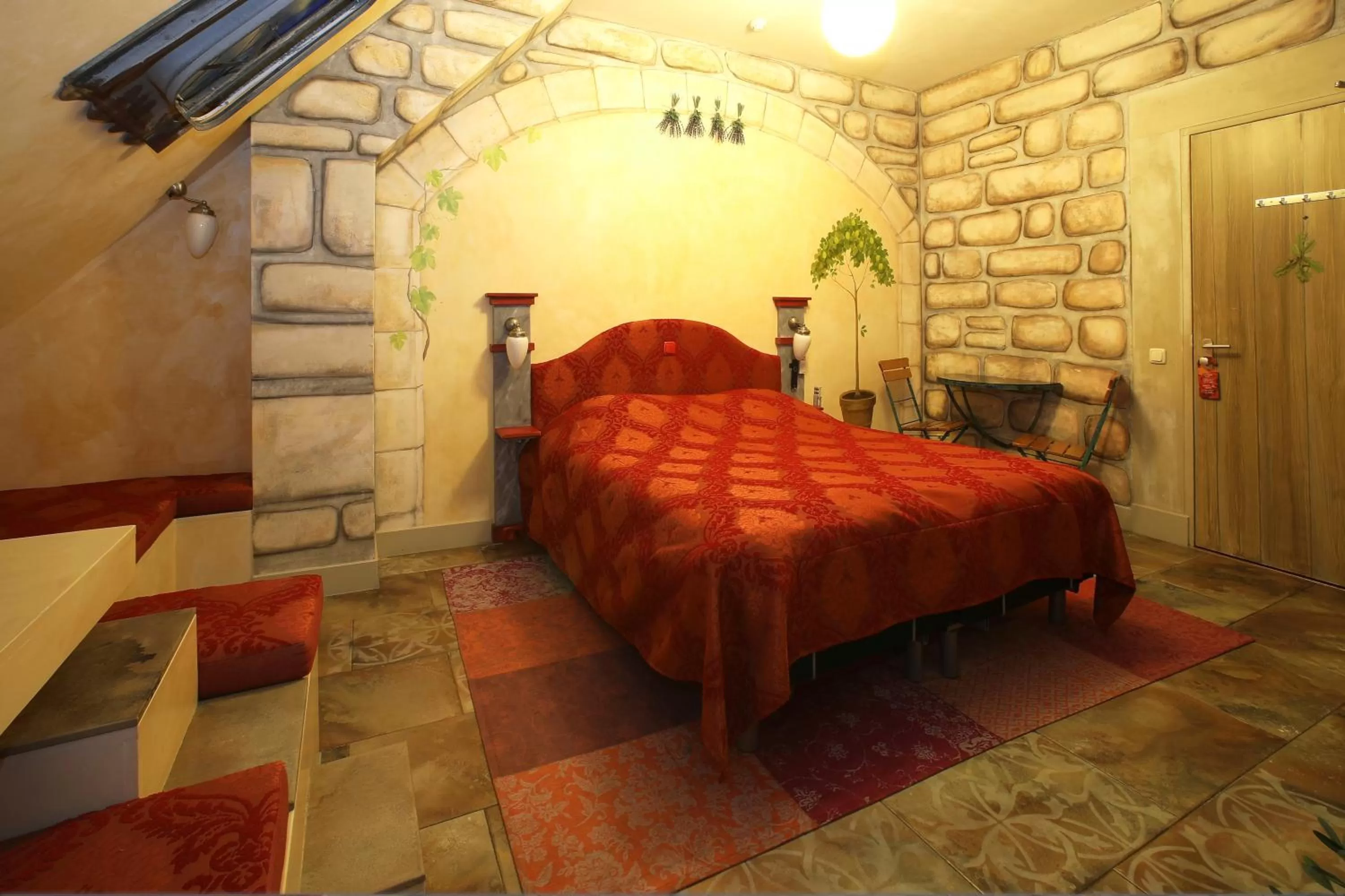 Bed in Hotel de Plataan Delft Centrum