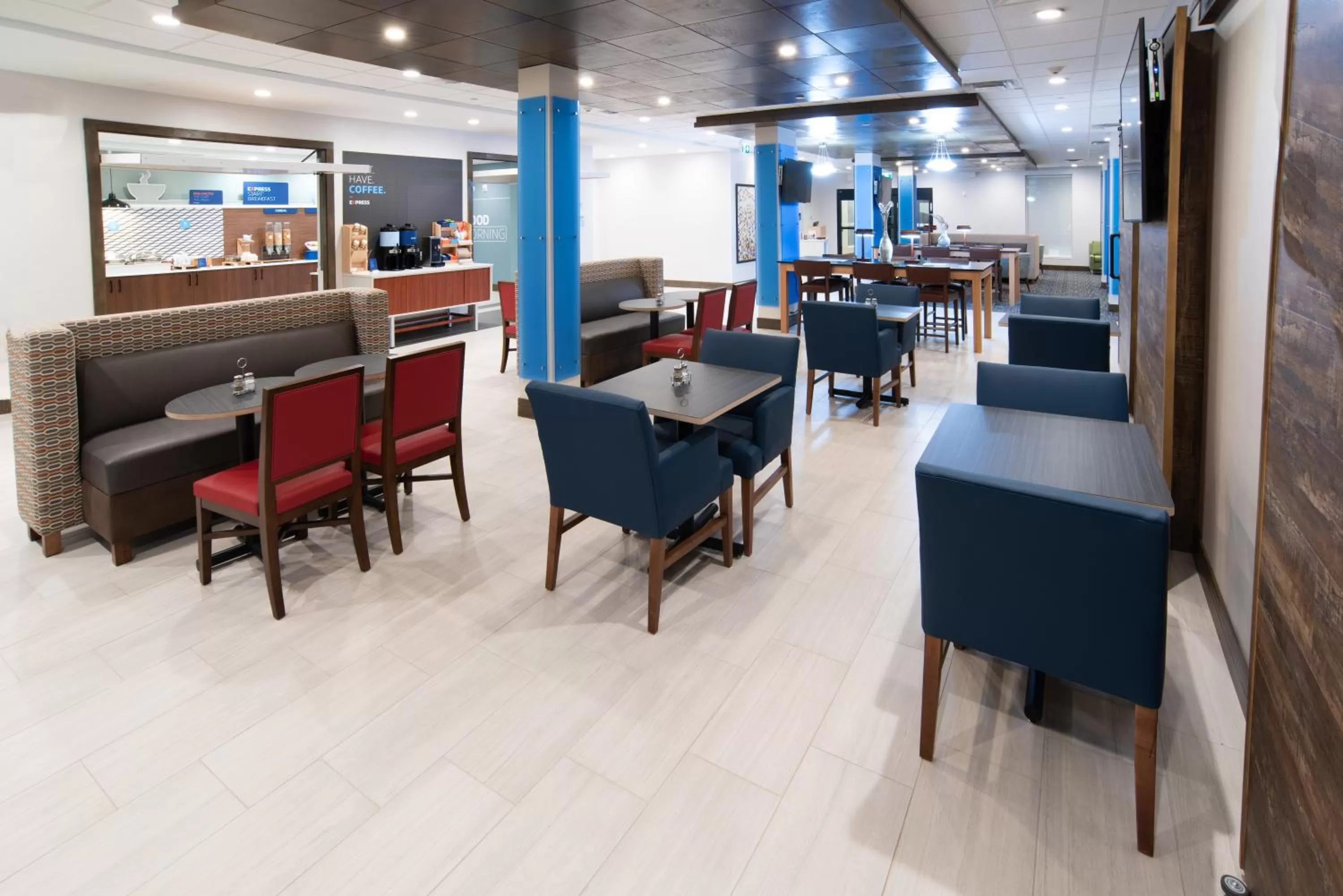 Breakfast in Holiday Inn Express & Suites - North Battleford by IHG