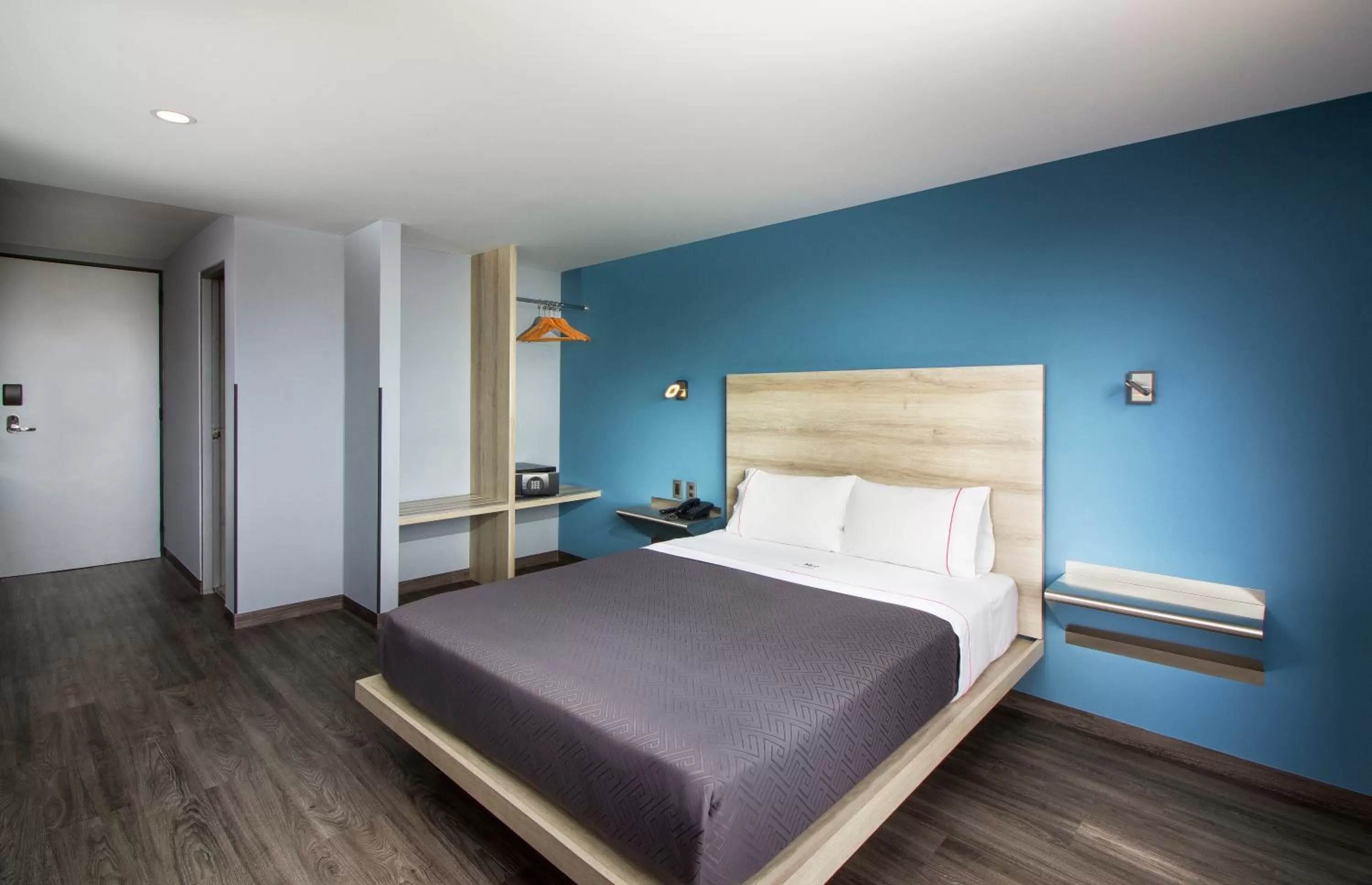 Photo of the whole room, Bed in Hotel MX lagunilla CDMX, Trademark Collection by Wyndham