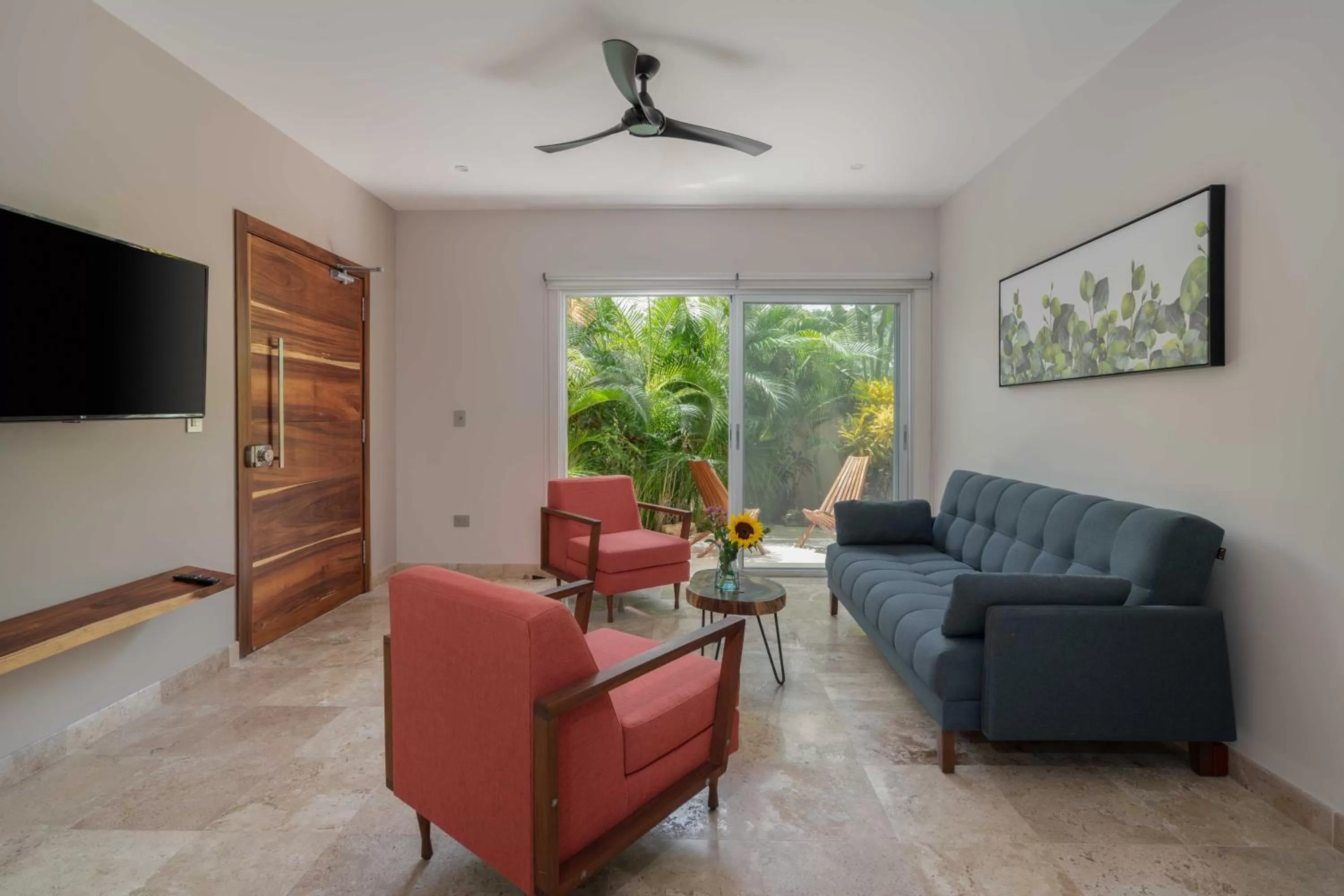 Patio in Valhalla Residences by Biwa