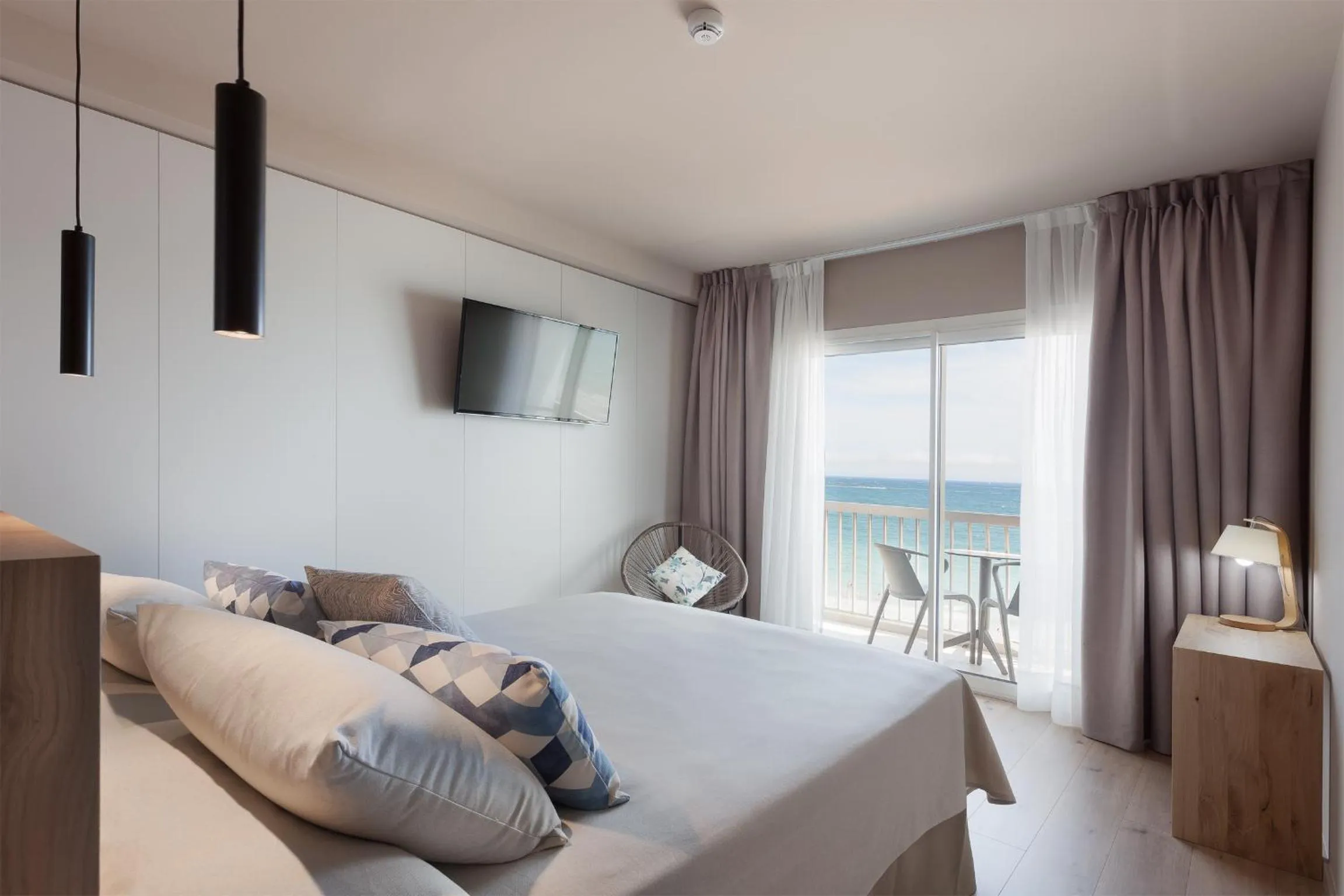 Bed in Hotel Maritim 4 Superior