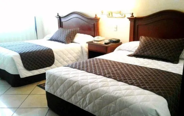 Bedroom in Hotel Continental Park