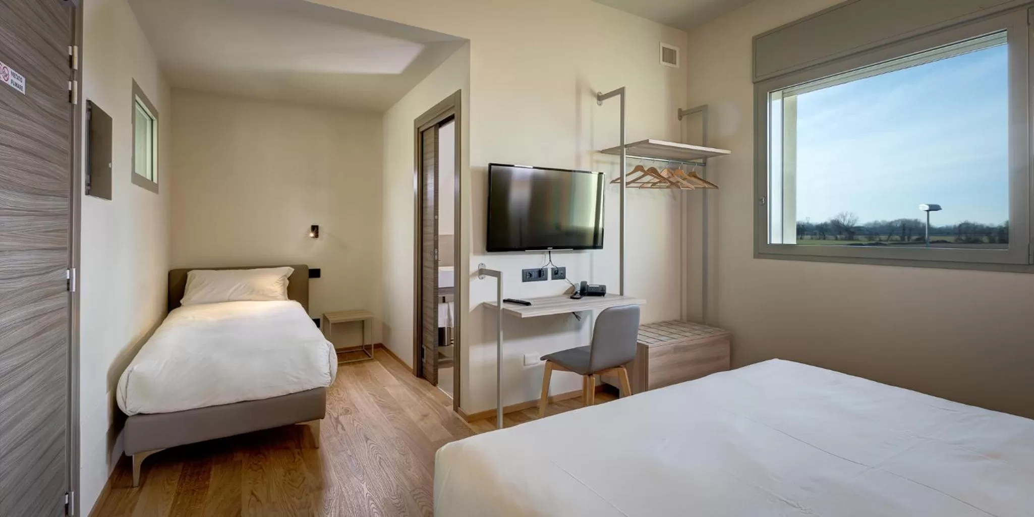 Bed in Park Hotel & Residence by The Cube