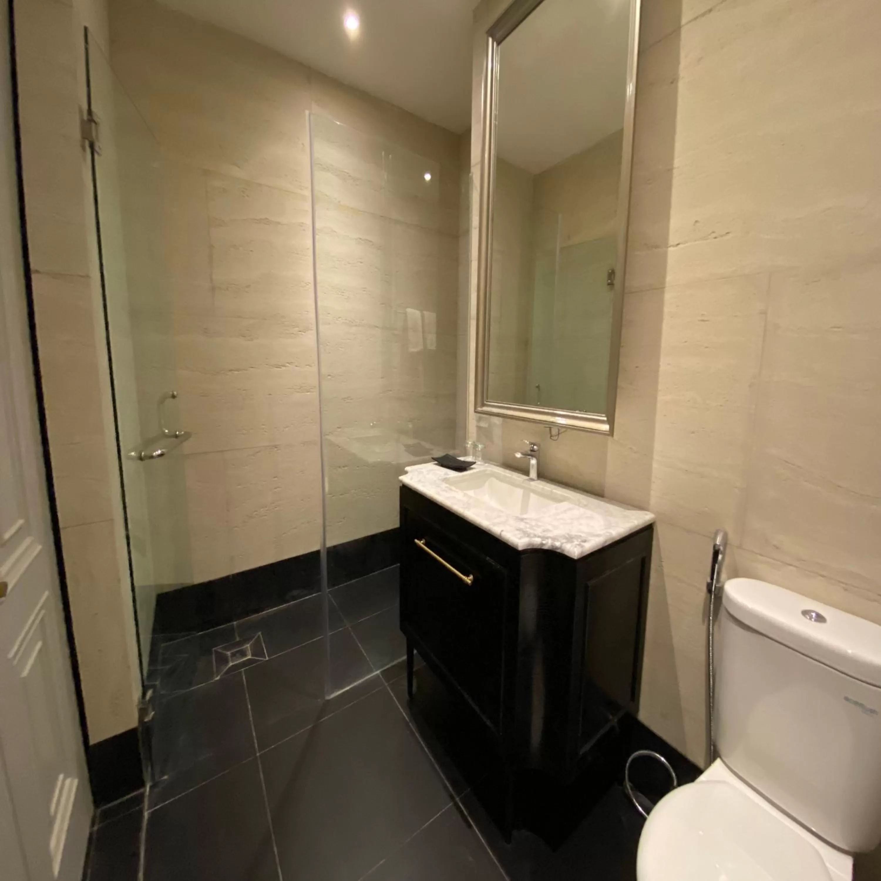 Bathroom in Maia Hotel Jakarta