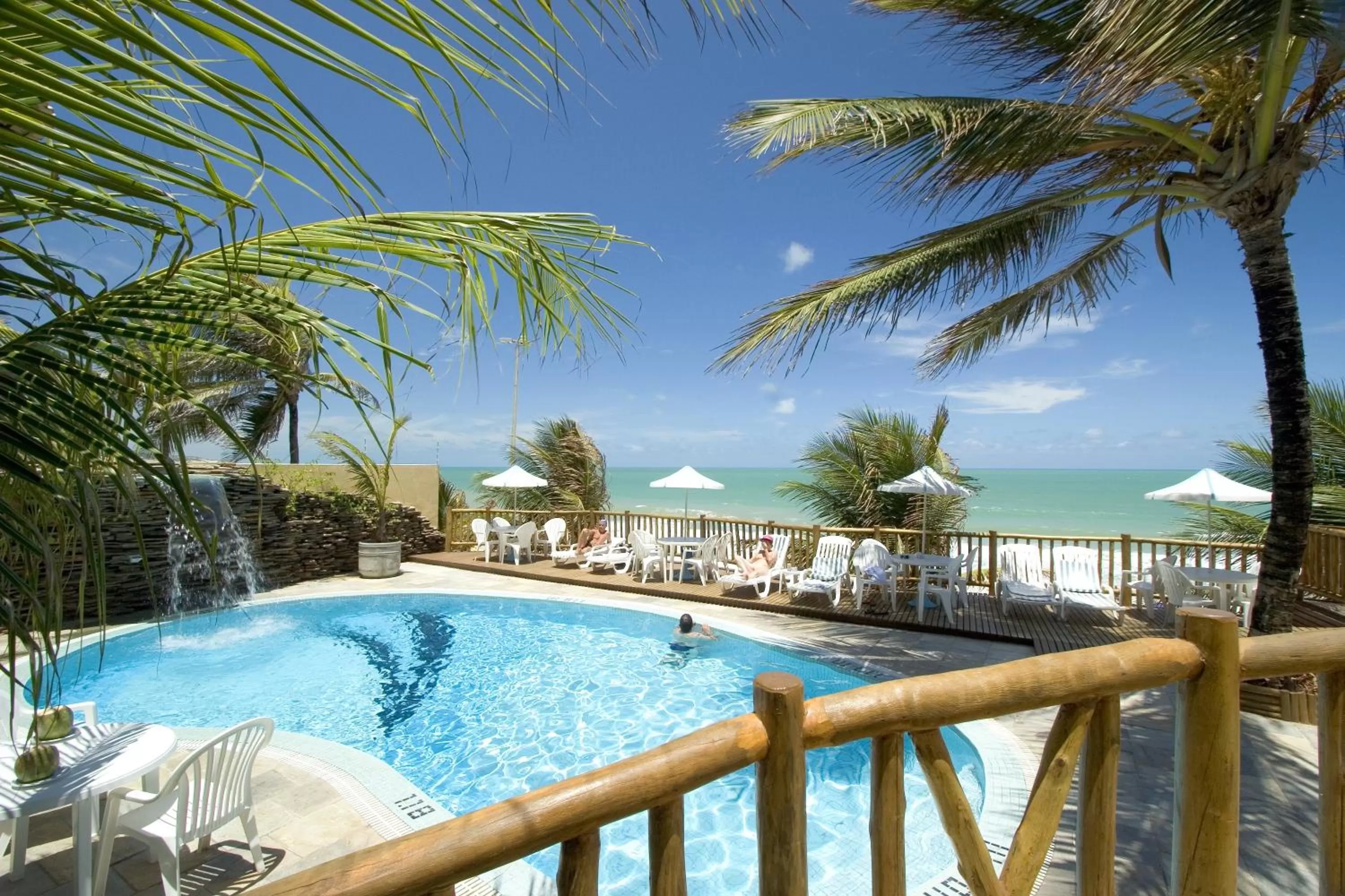 Aqua park in Visual Praia Hotel