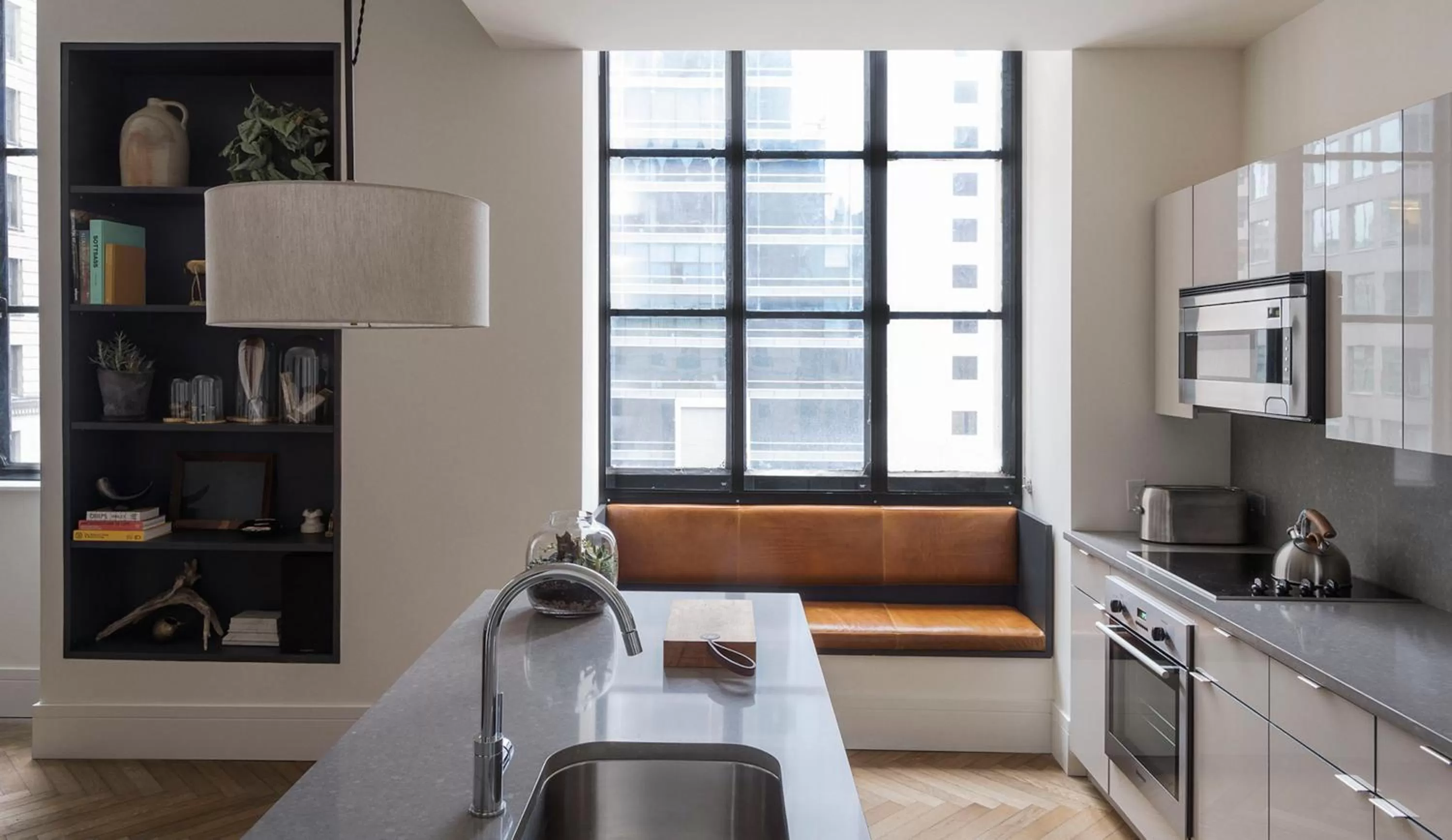 Kitchen or kitchenette in ROOST Midtown