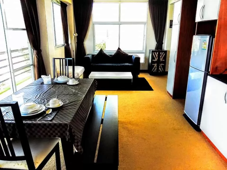 Restaurant/places to eat in โรงแรม ชาโตว์วิสต้า