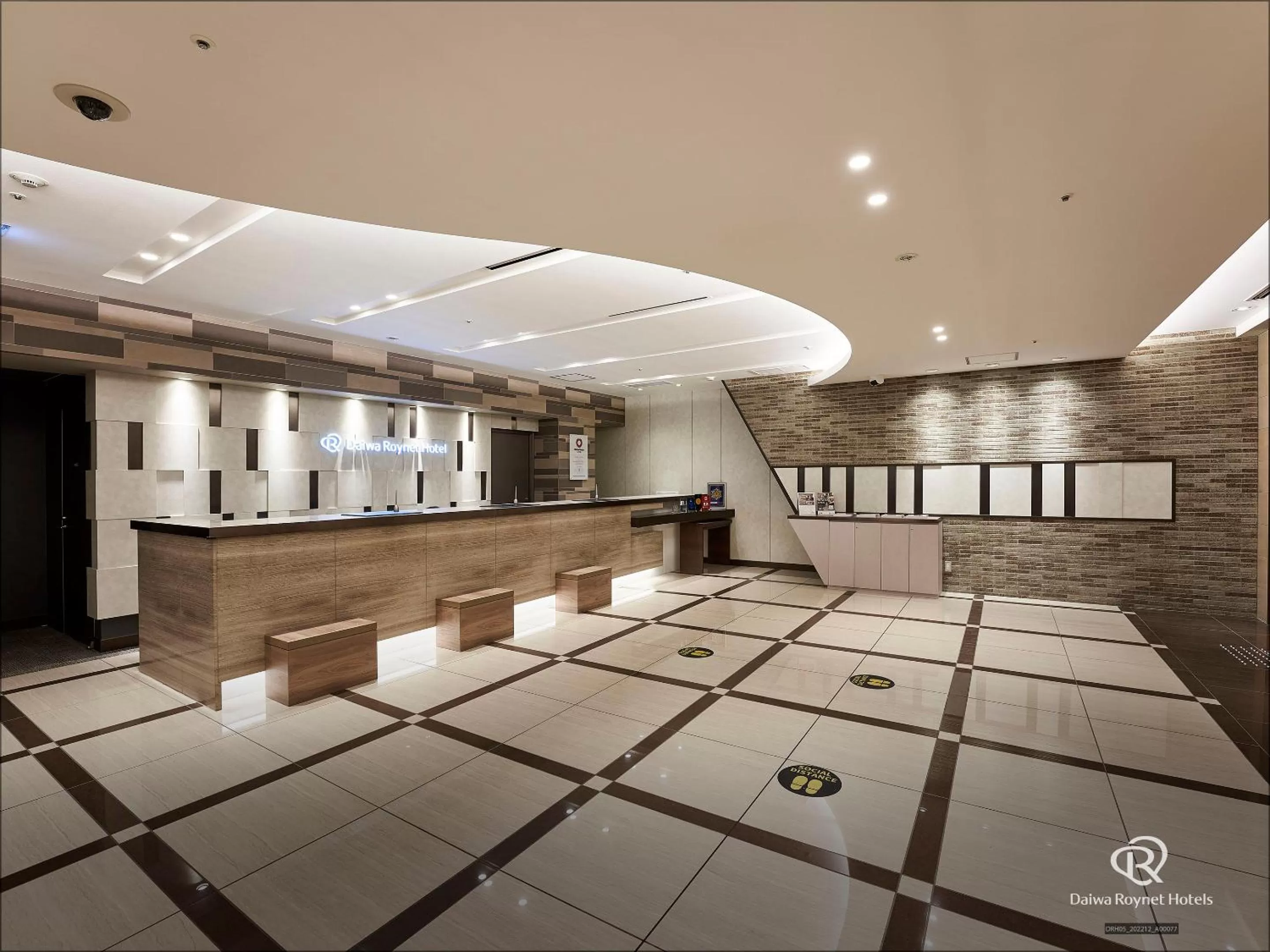 Lobby or reception in Daiwa Roynet Hotel Osaka-Kitahama