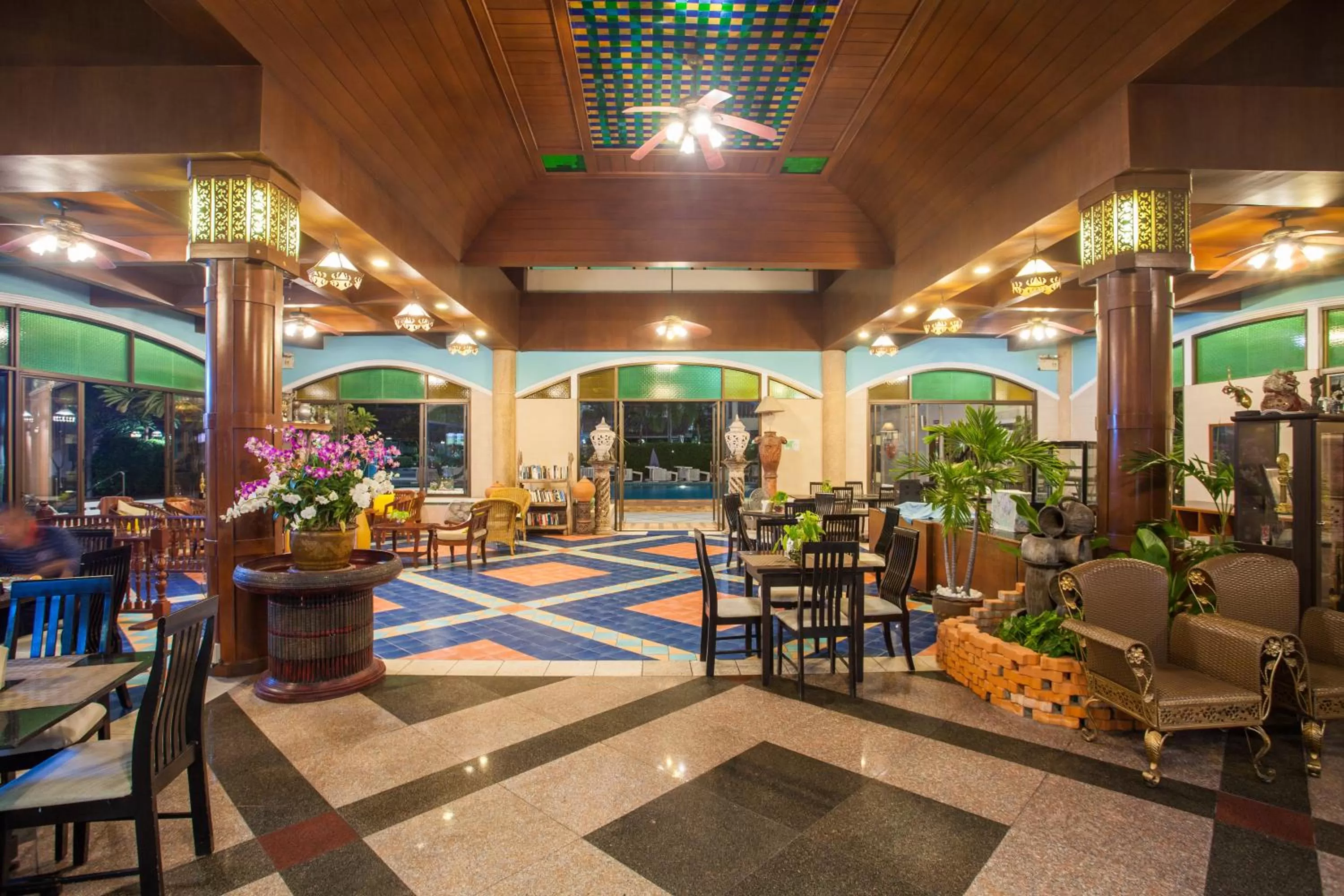 Diana Garden Resort - SHA Extra Plus