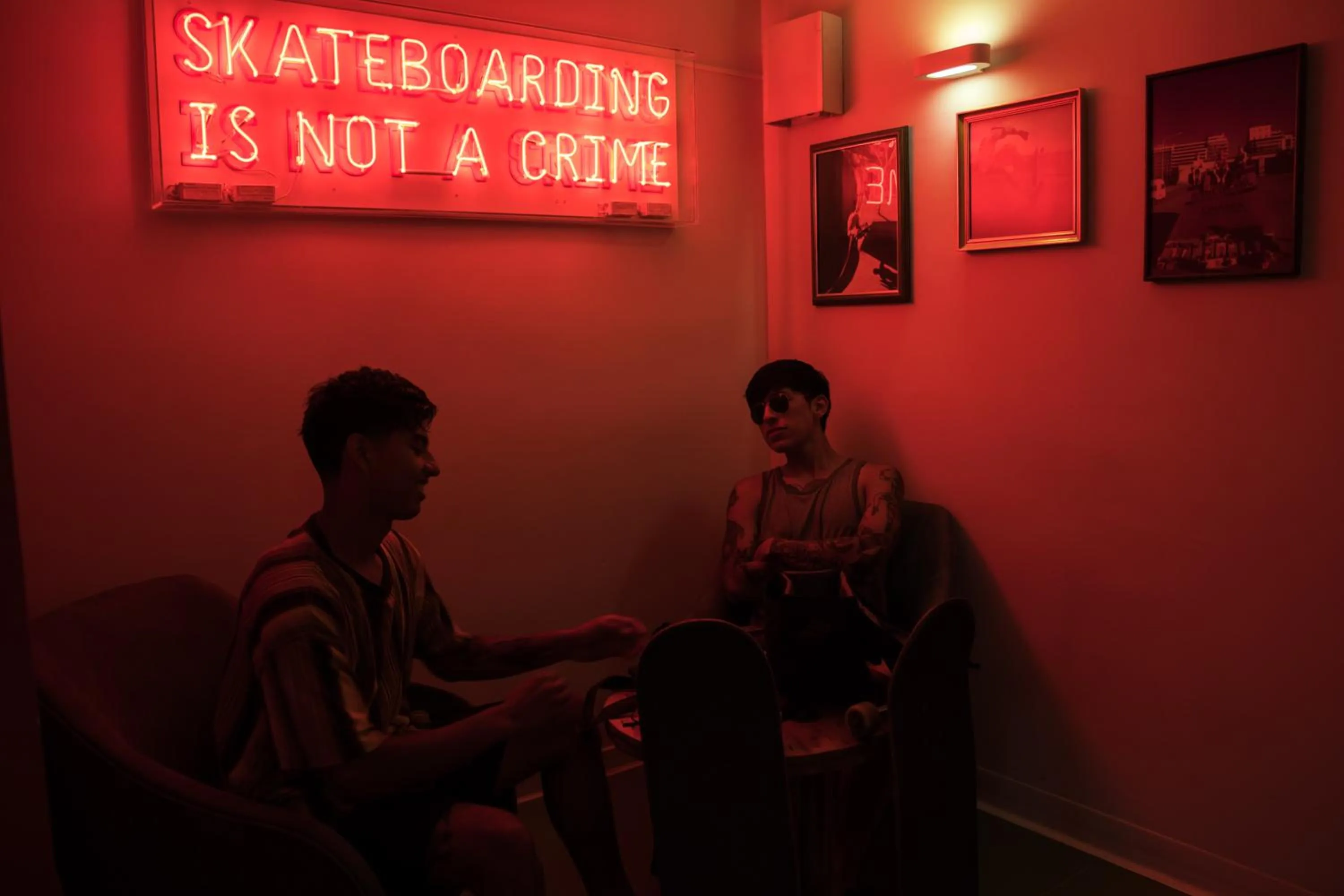 Decorative detail in Sant Jordi Hostels Sagrada Familia