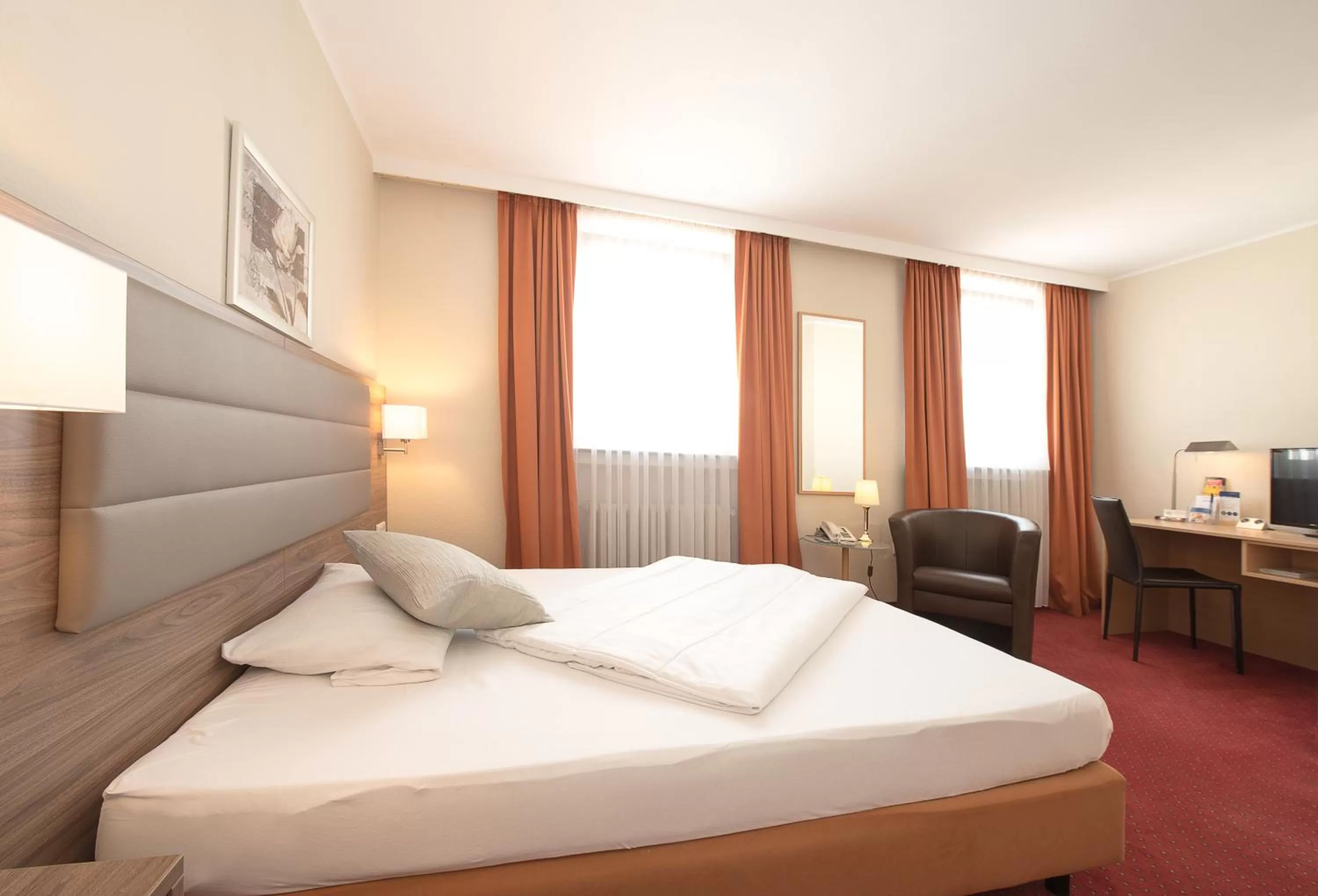Photo of the whole room, Bed in Comfort Garni Stadtzentrum Hotel