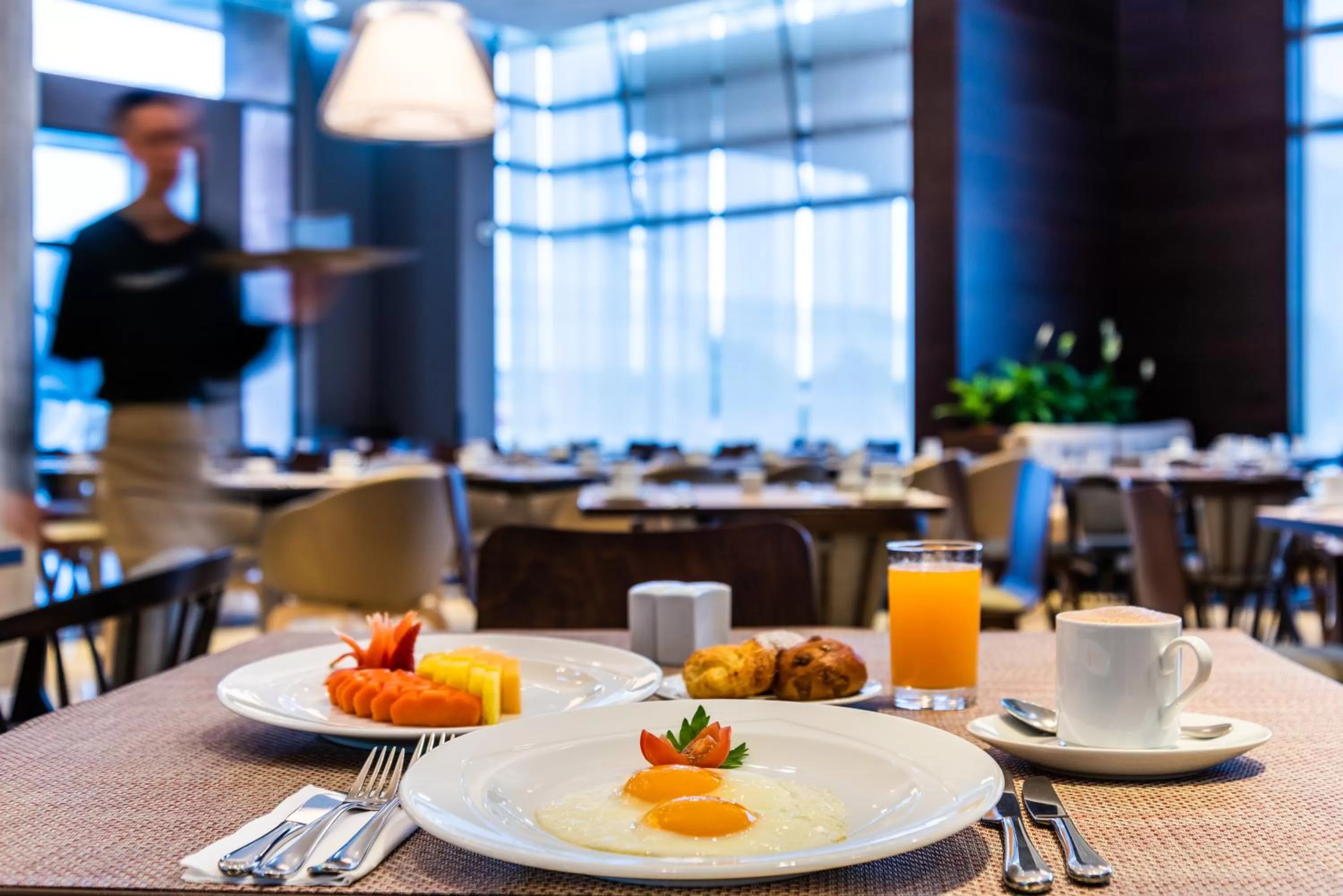 Breakfast in Hilton DoubleTree Bogotá Salitre AR