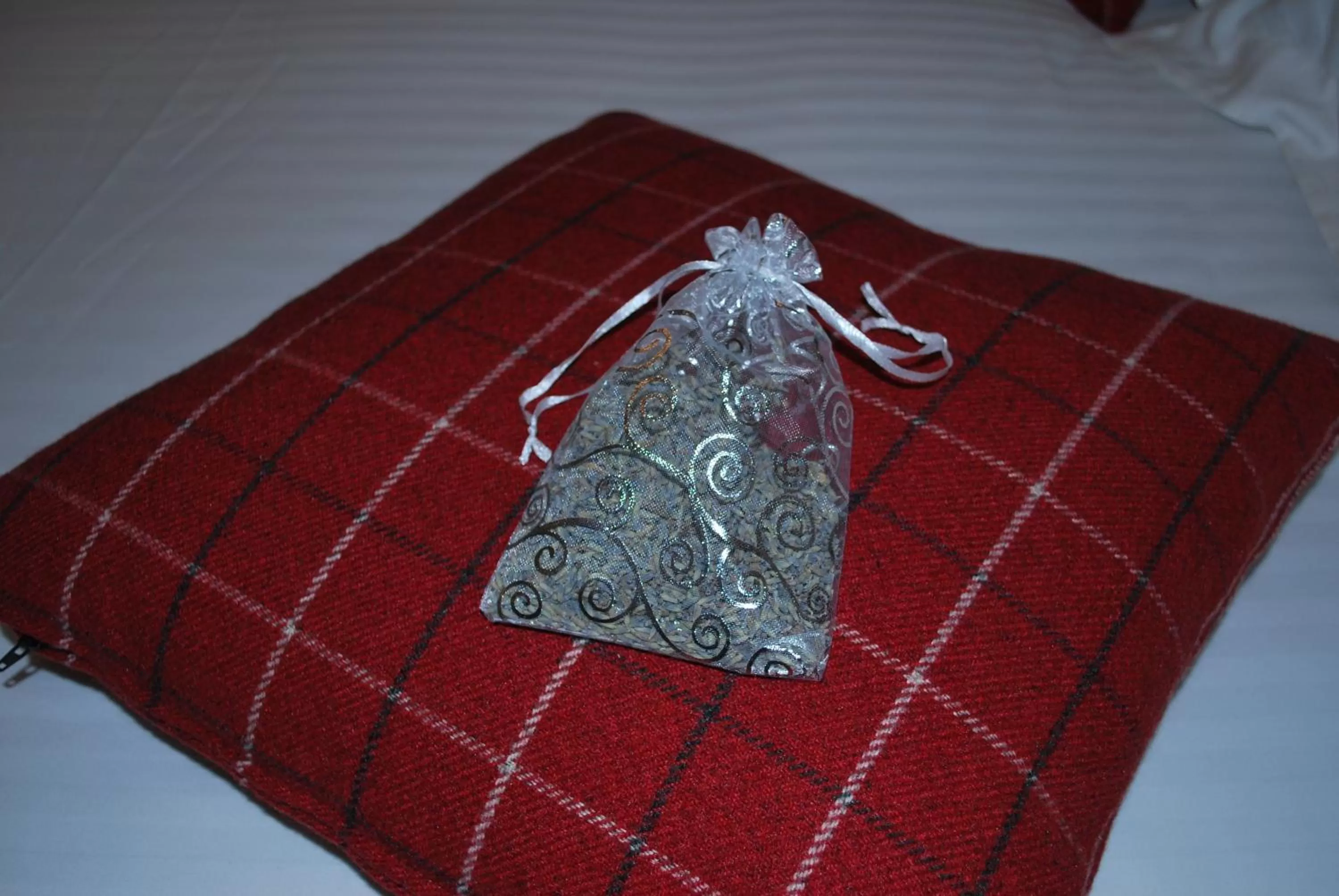 Bed in Ellan Vannin Hotel