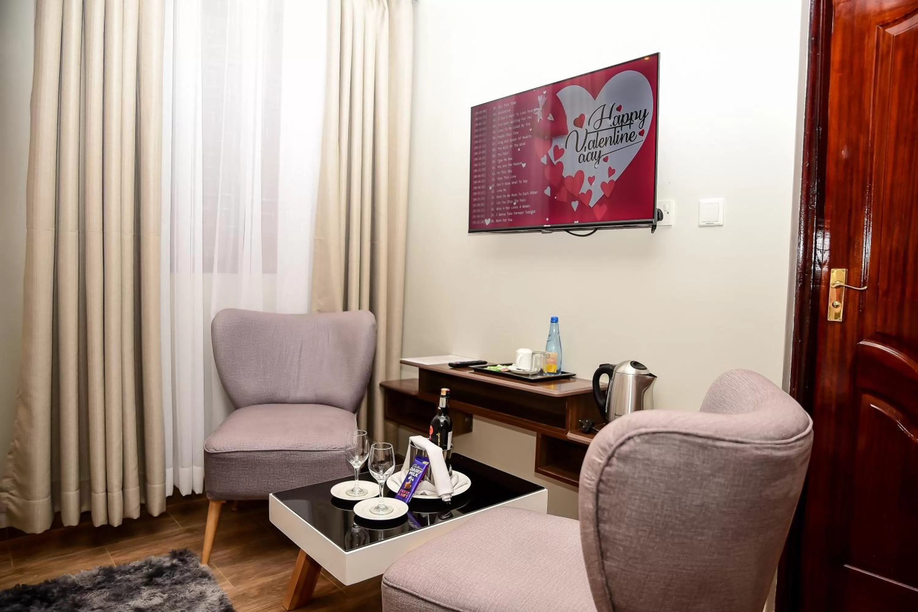 Deluxe Room in LA BEILA HOTEL MERU