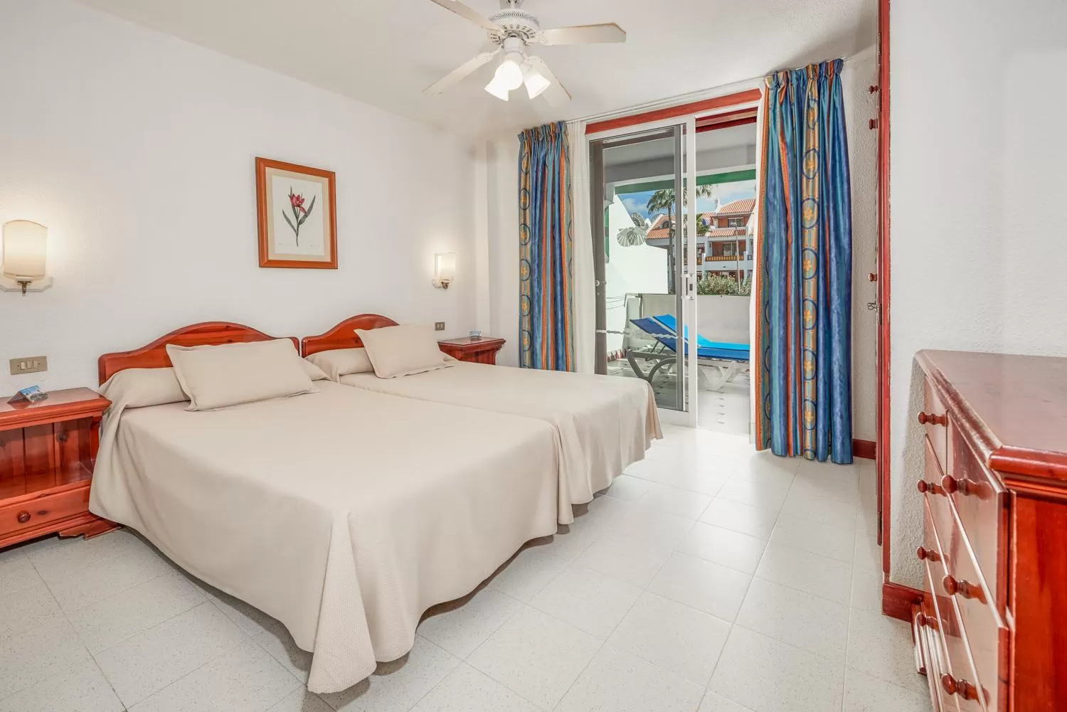 Bed in Parque Santiago IV Official