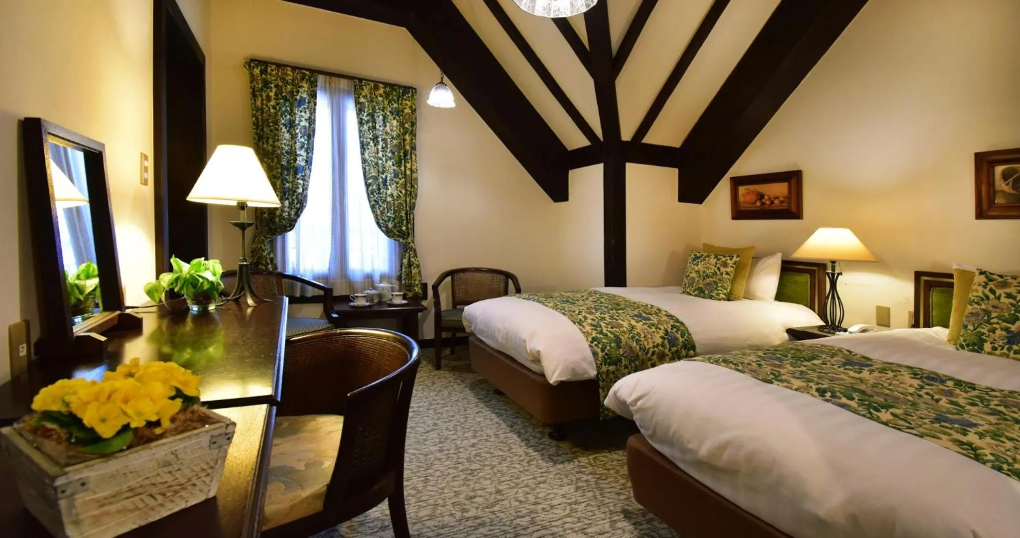 Standard Twin Room (West Building) in Hotel La Neige