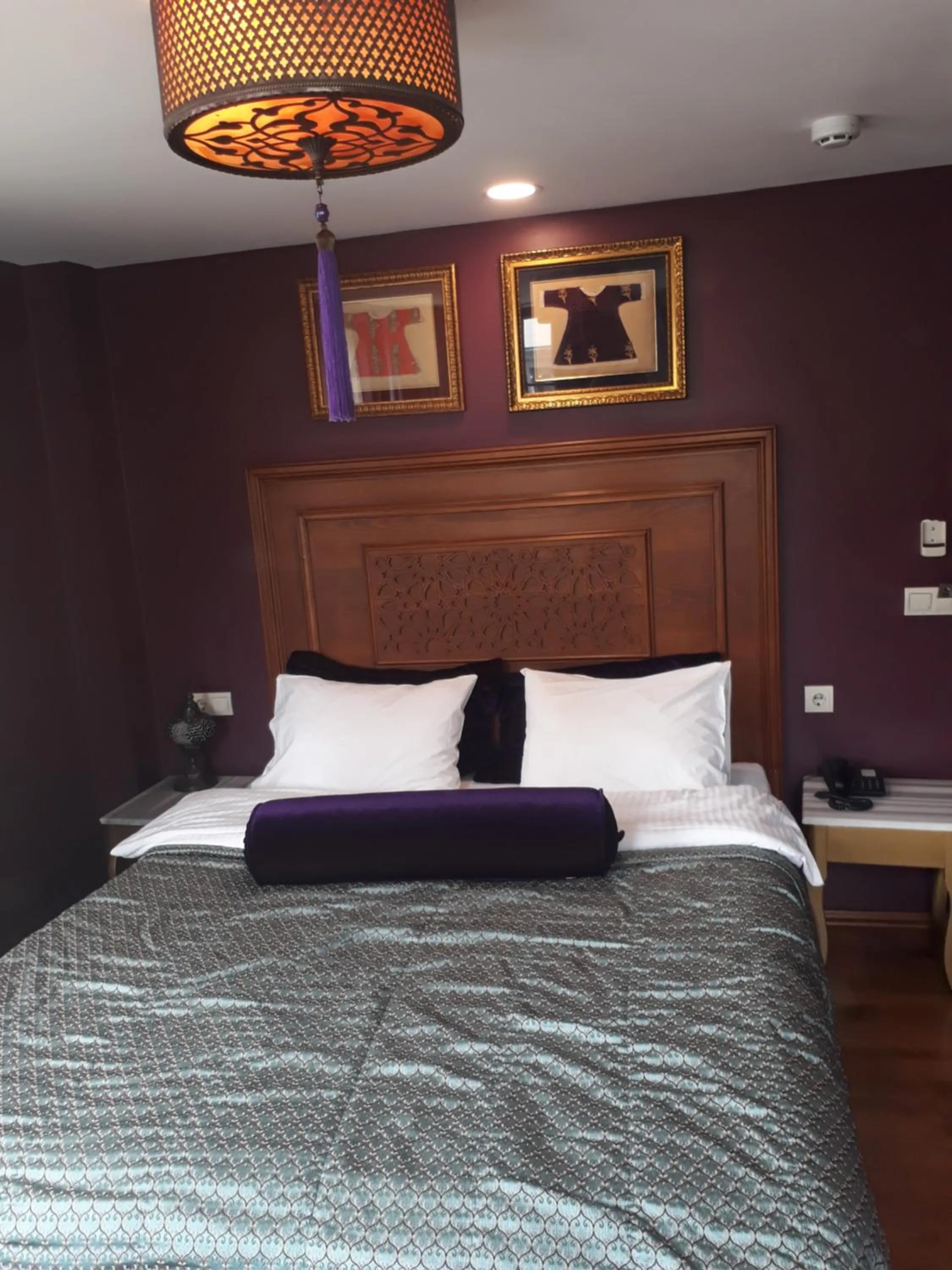 Photo of the whole room, Bed in Merial Hotel Sultanahmet