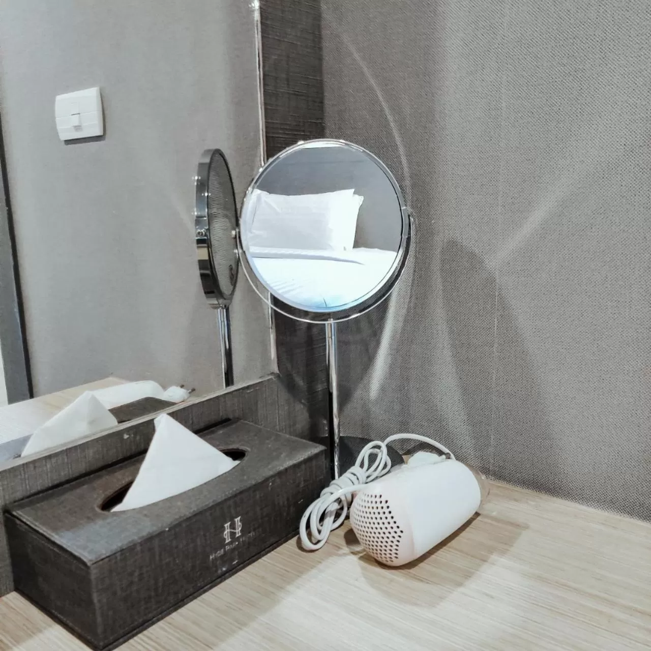 Area and facilities in Hyde Park Hotel Bangkok