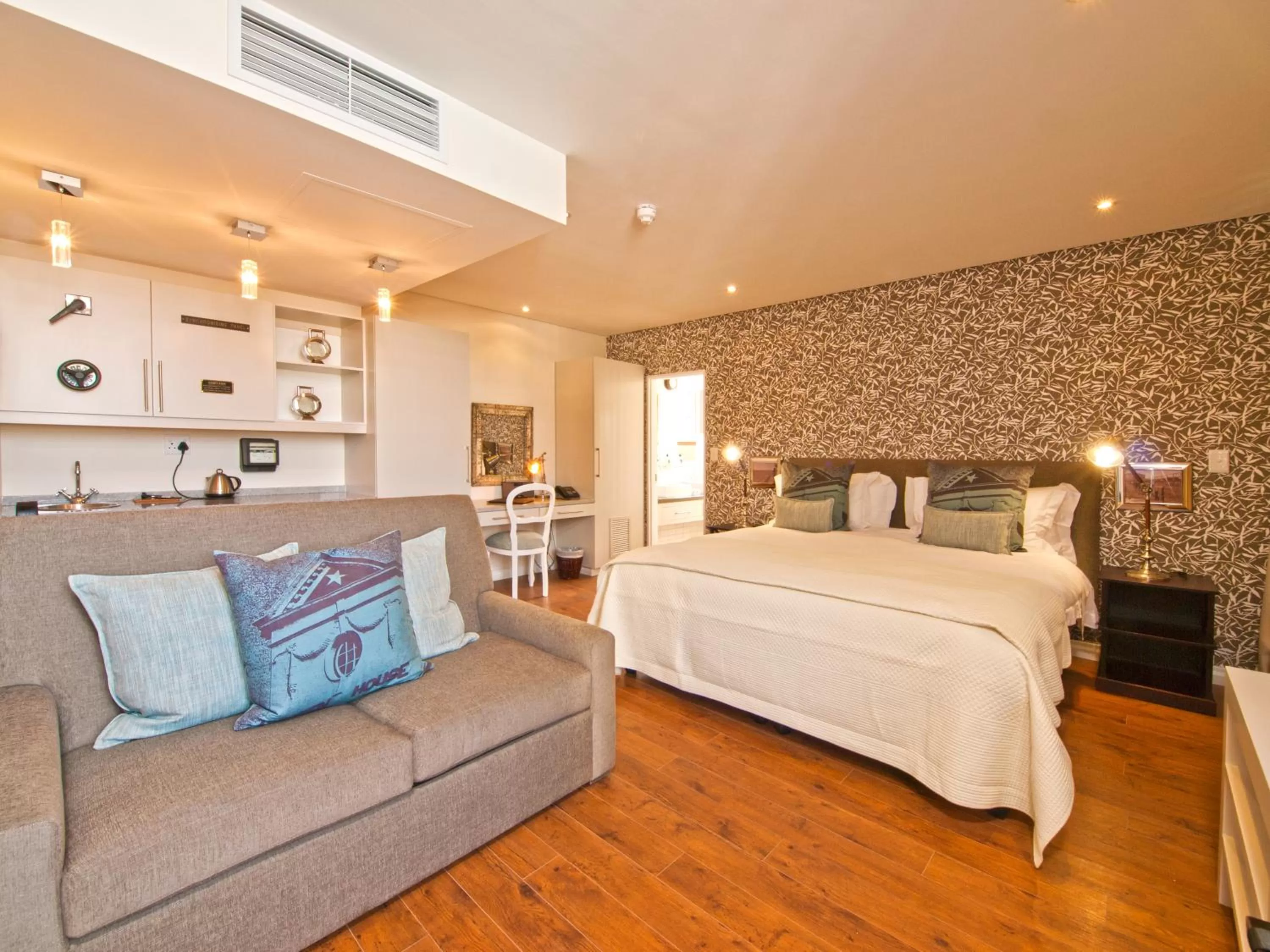 Bedroom, Bed in Turbine Hotel & Spa