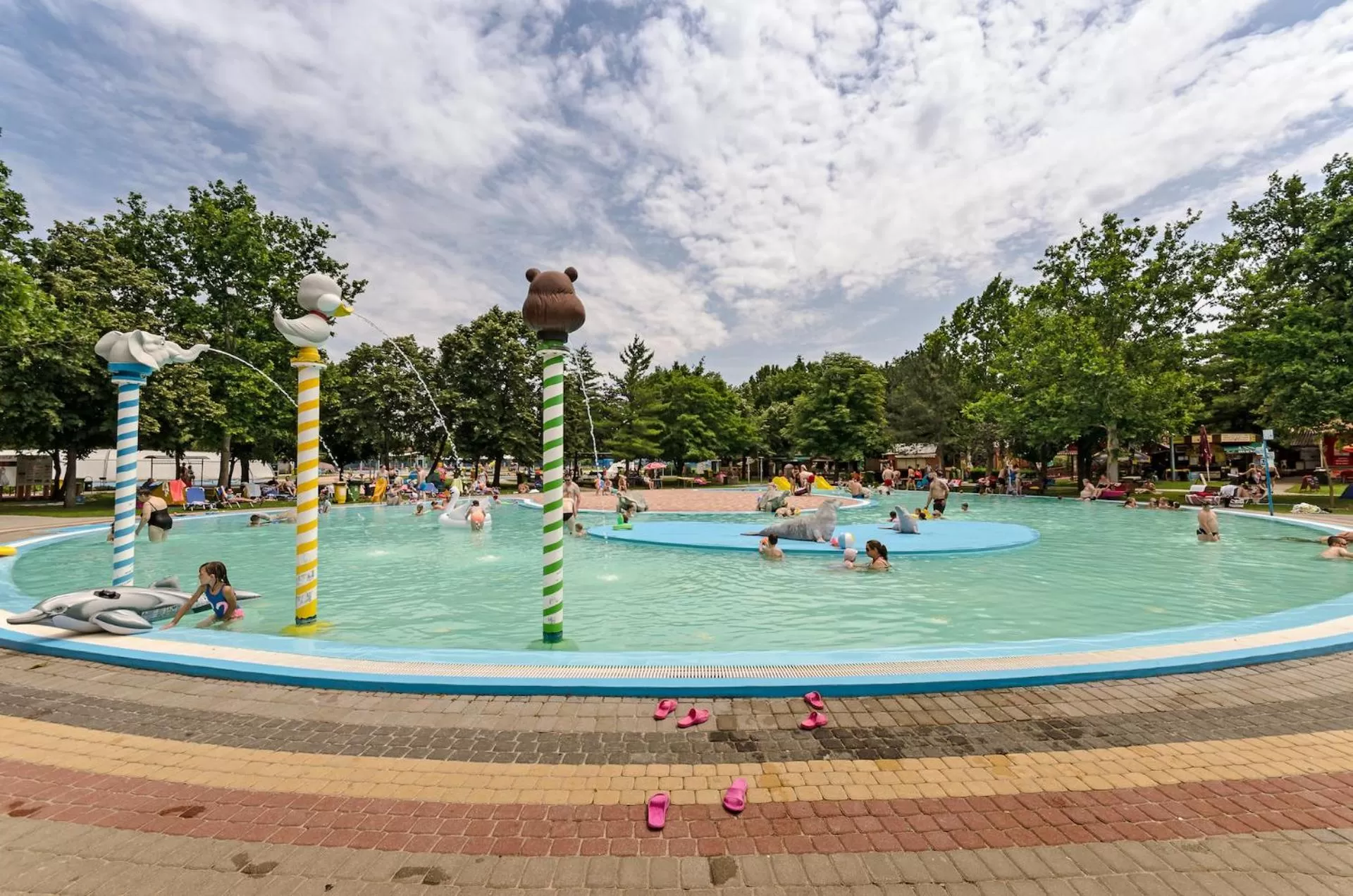 Swimming pool in Hunguest Hotel Aqua Sol