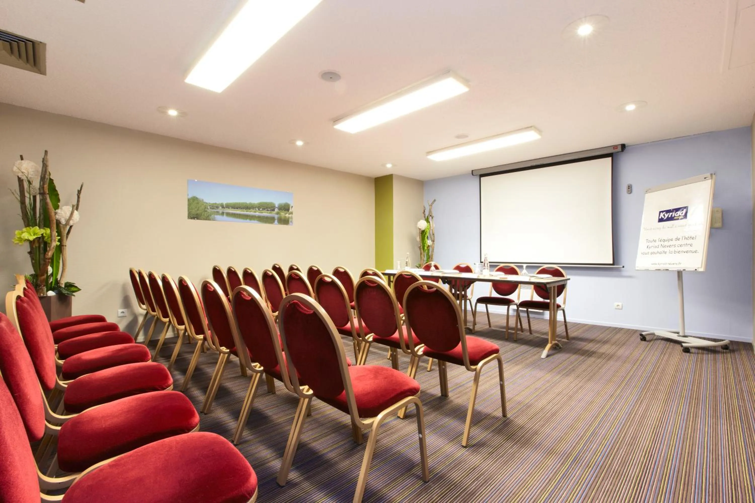 Business facilities in Kyriad Hotel Nevers Centre