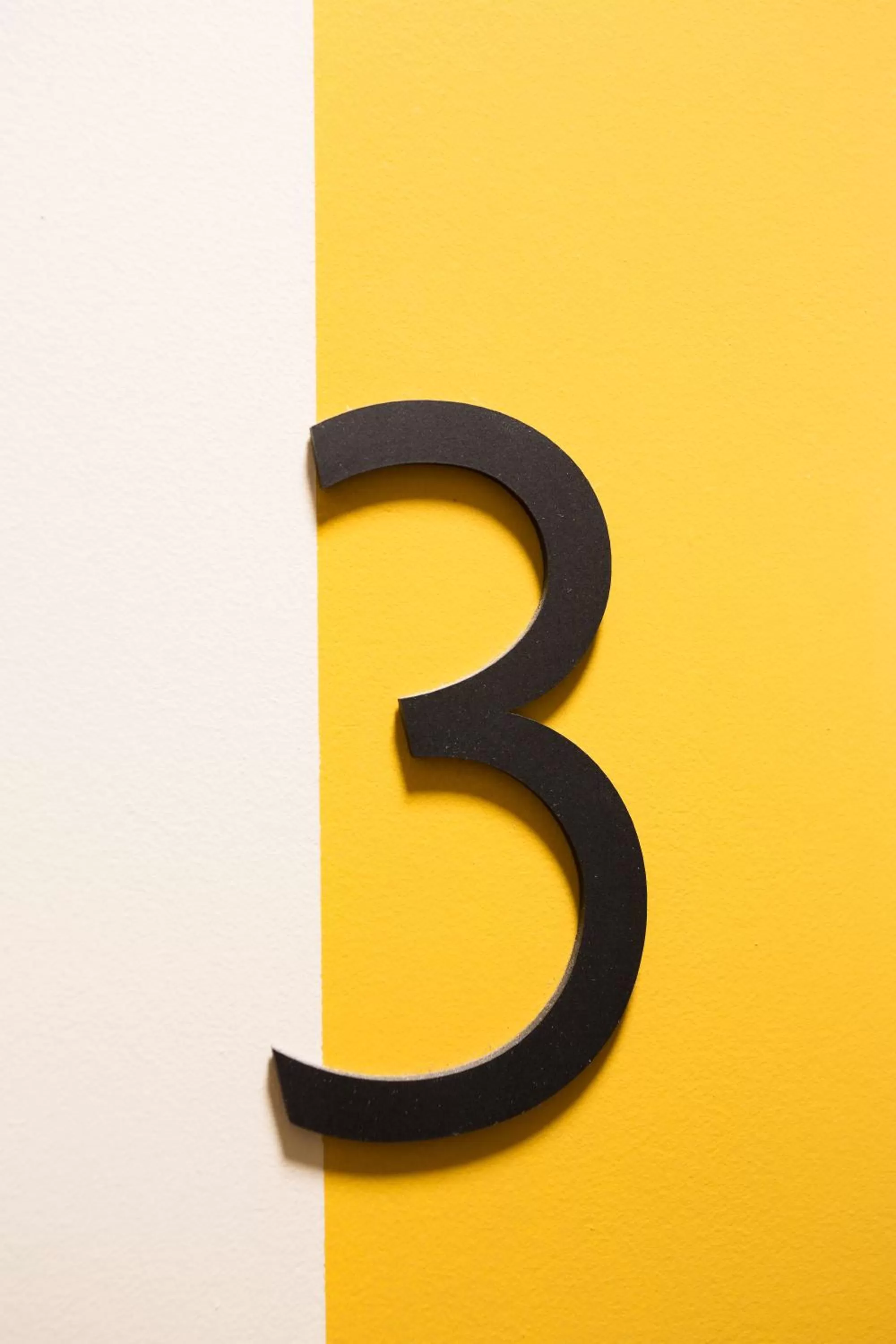 Logo/Certificate/Sign in Pratic Hotel