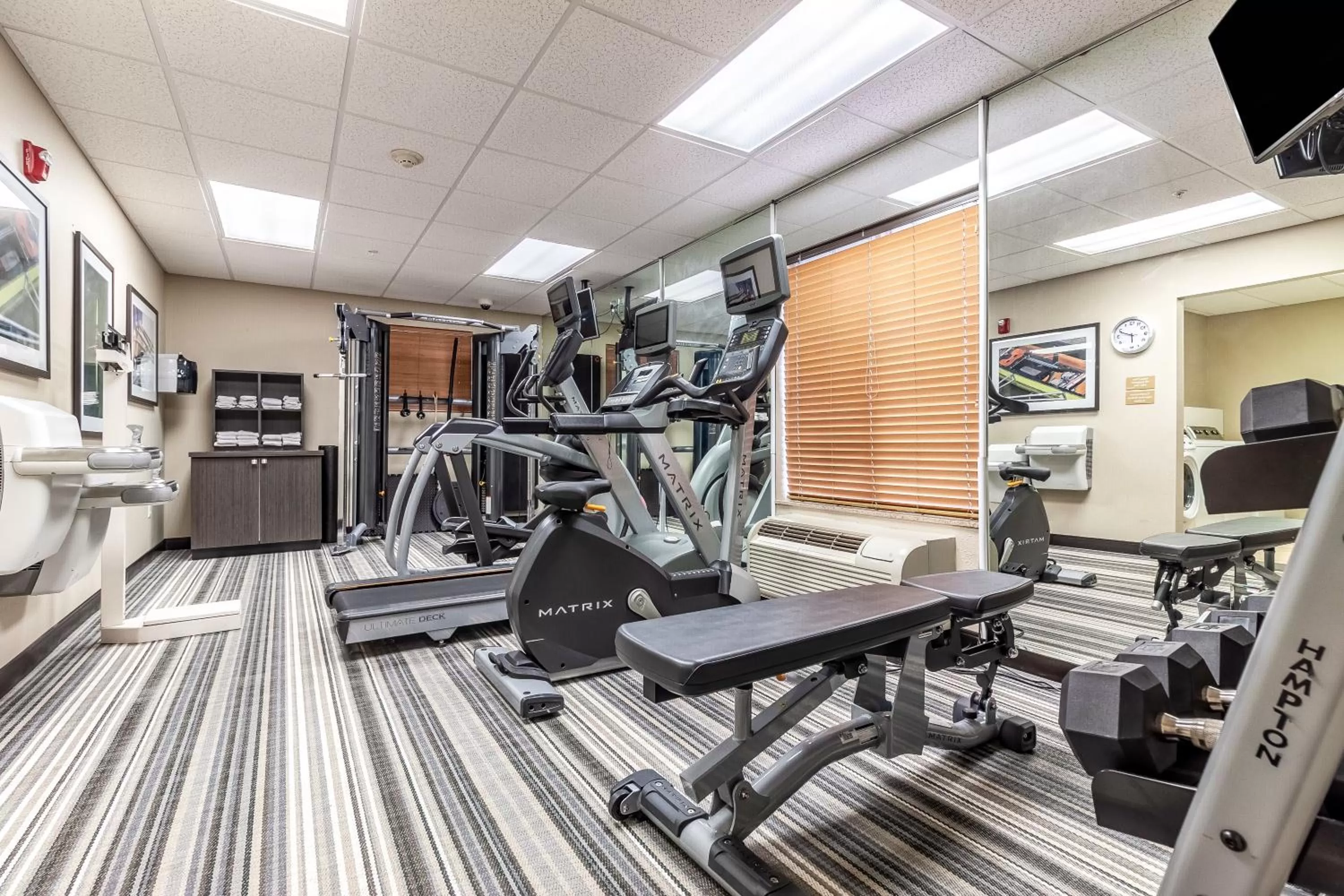 Spa and wellness centre/facilities in Candlewood Suites Lincoln by IHG