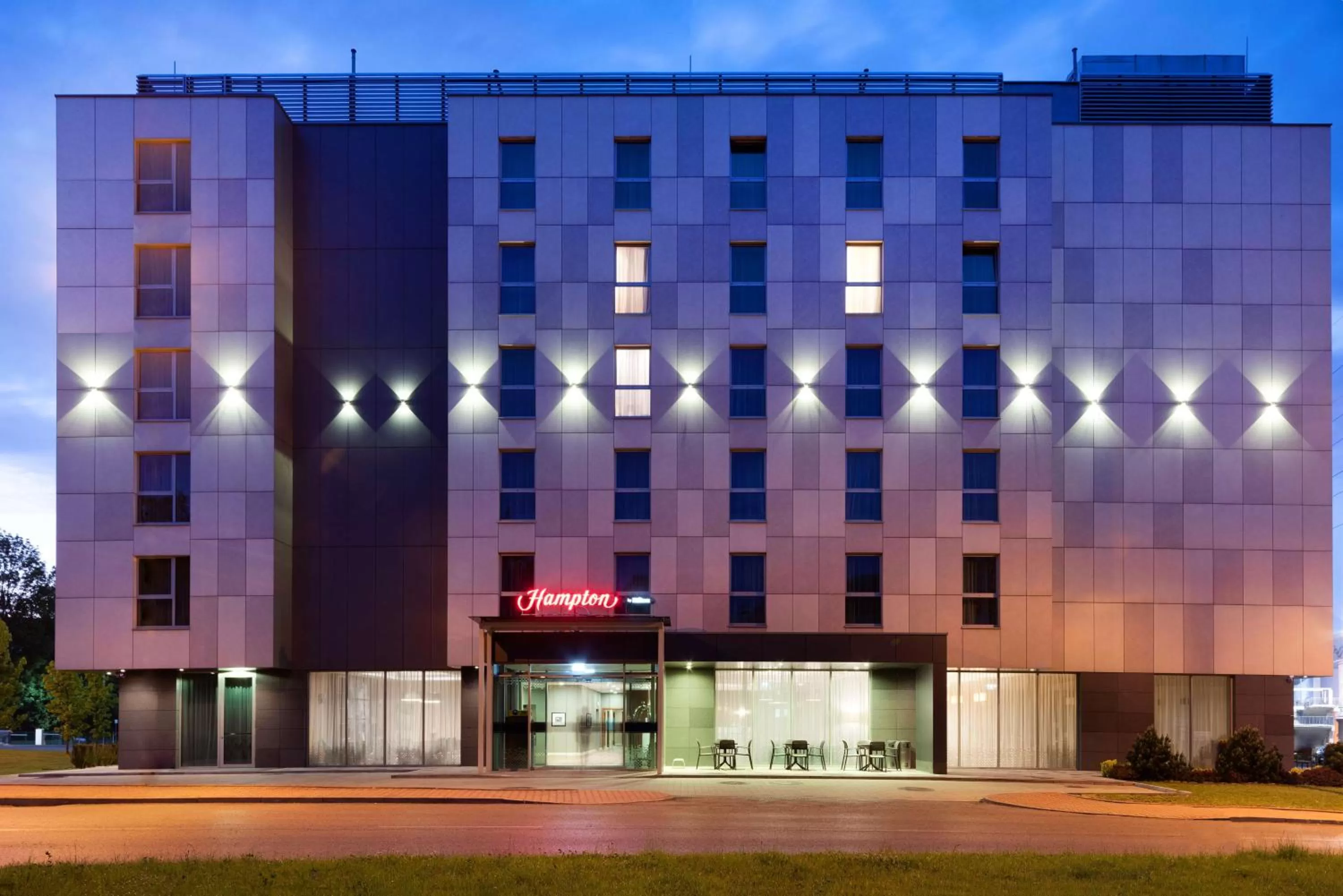 Property building in Hampton by Hilton Krakow