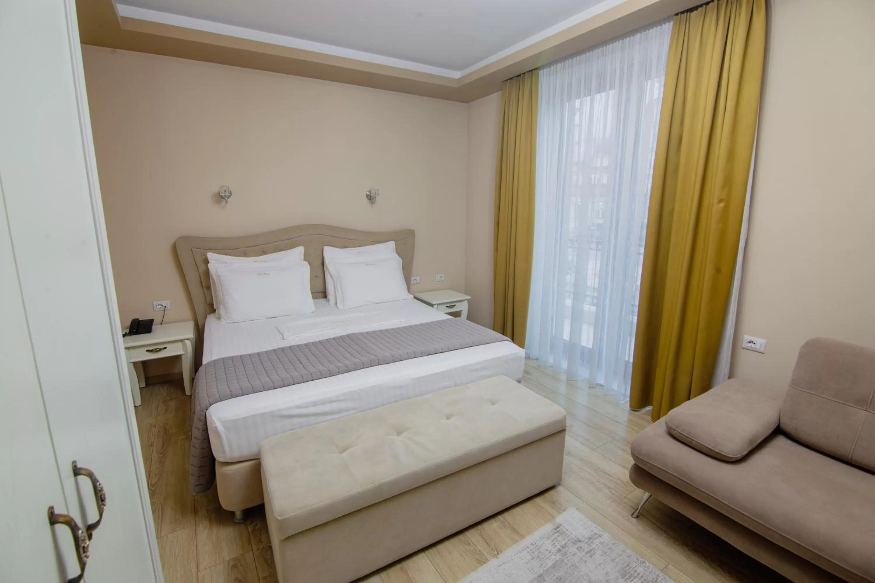 Bed in Christi's Hotel Borova