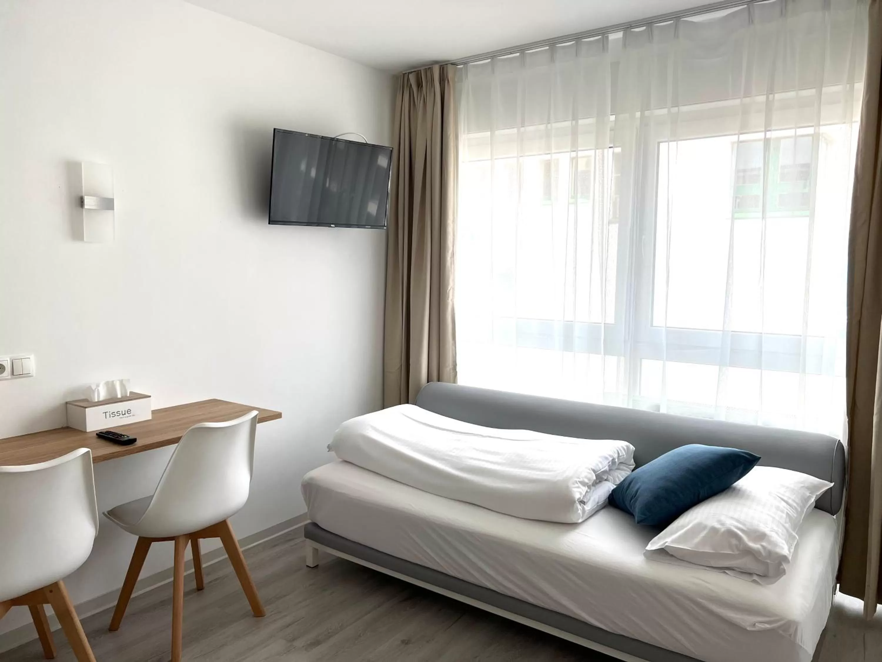 TV and multimedia, Bed in Hotel 83