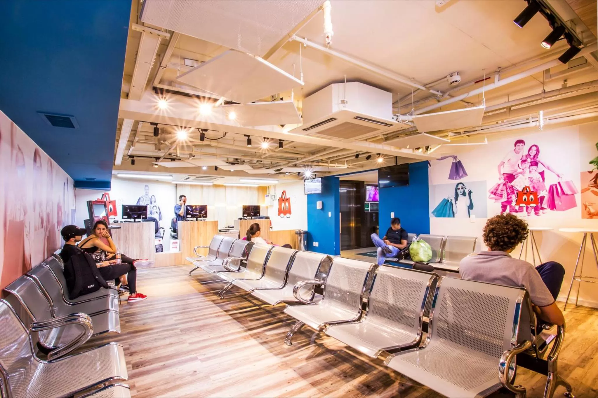 Facade/entrance in Total Hotel