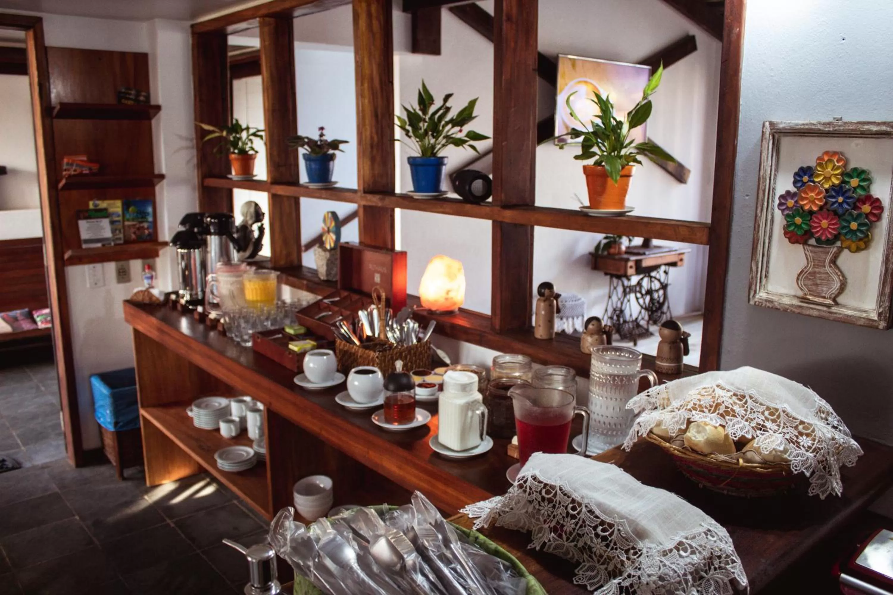 Decorative detail in Pousada dos Hibiscus