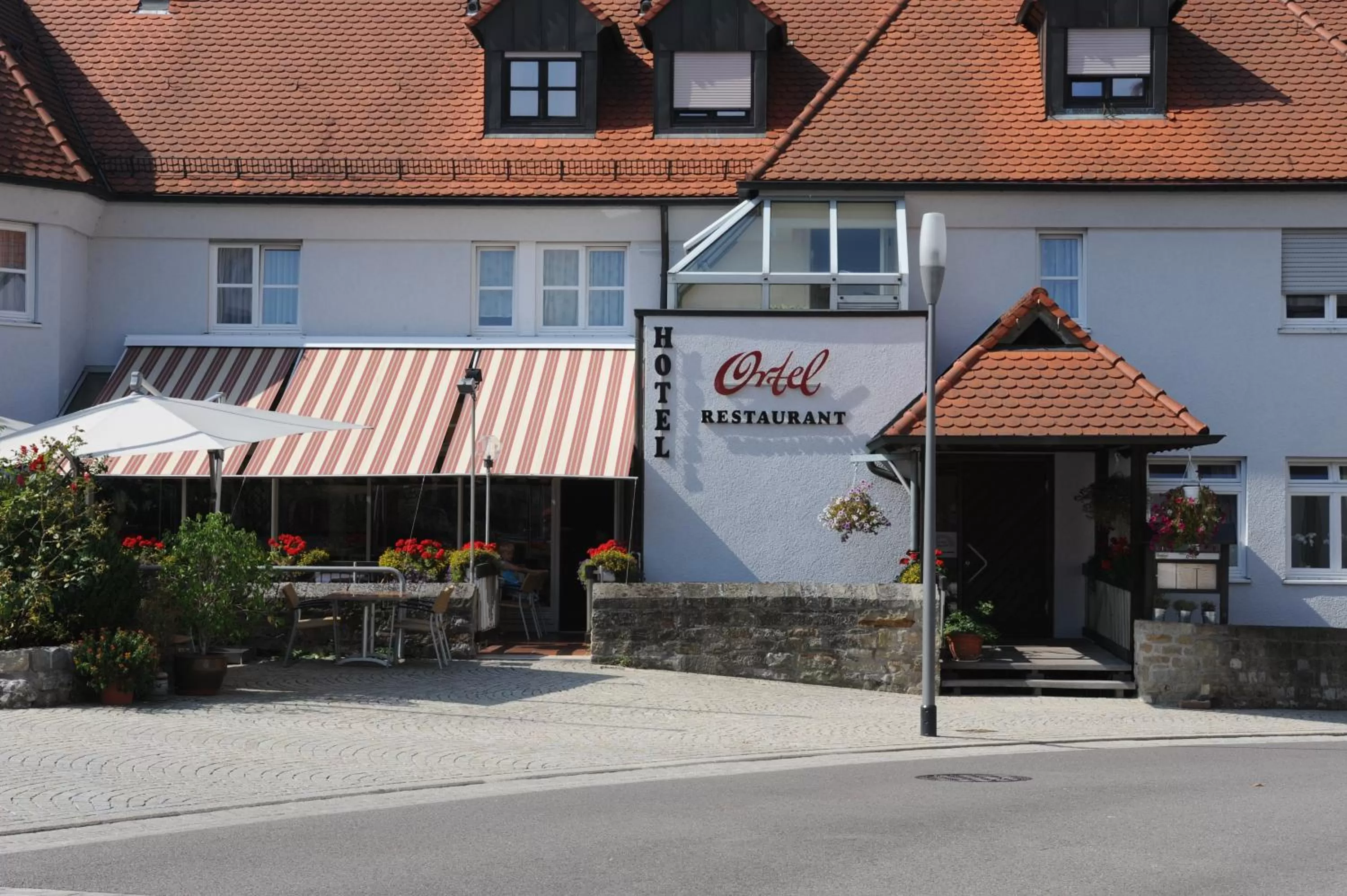 Facade/entrance in Hotel Ortel