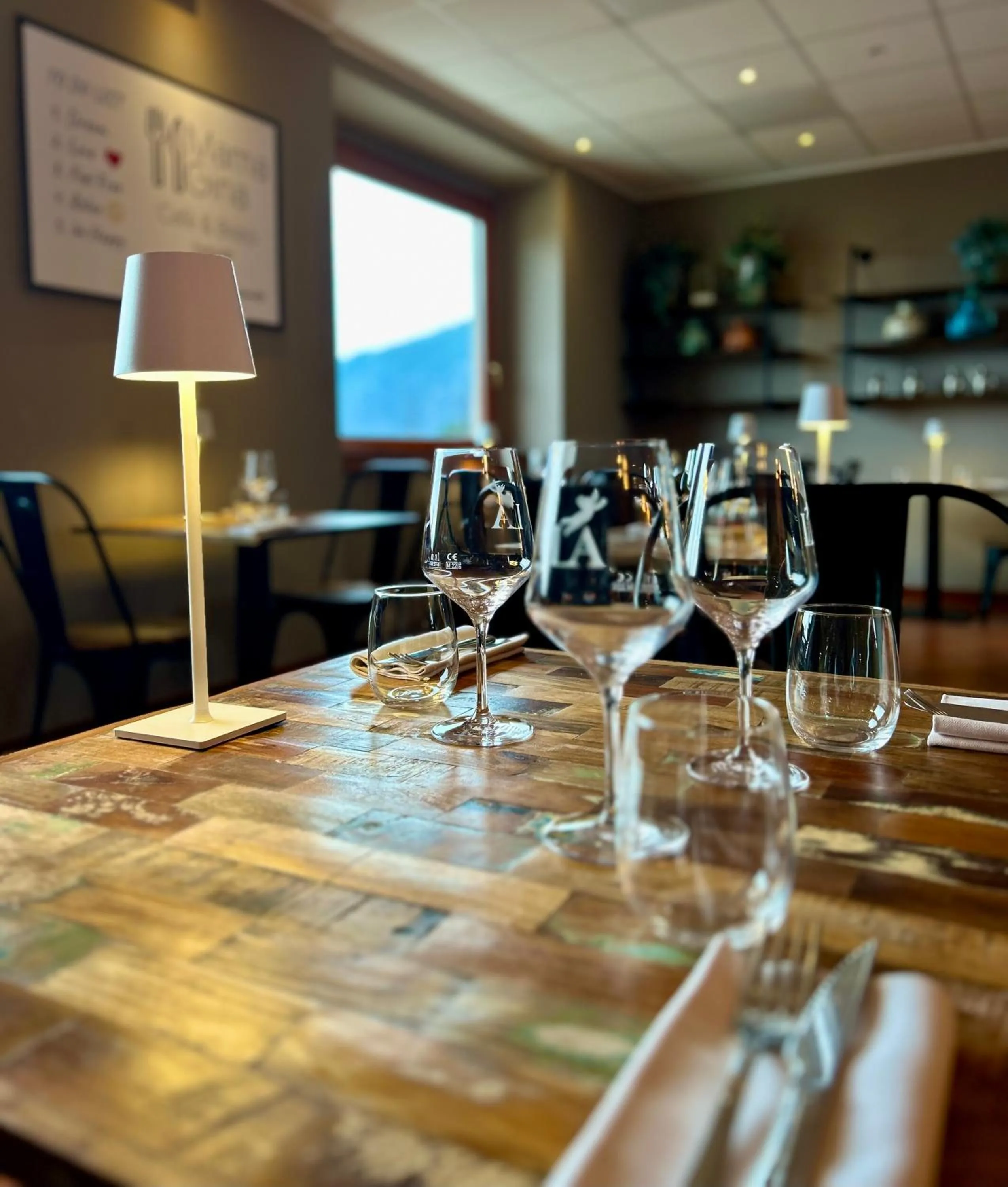 Restaurant/places to eat in Hotel Paradiso Como