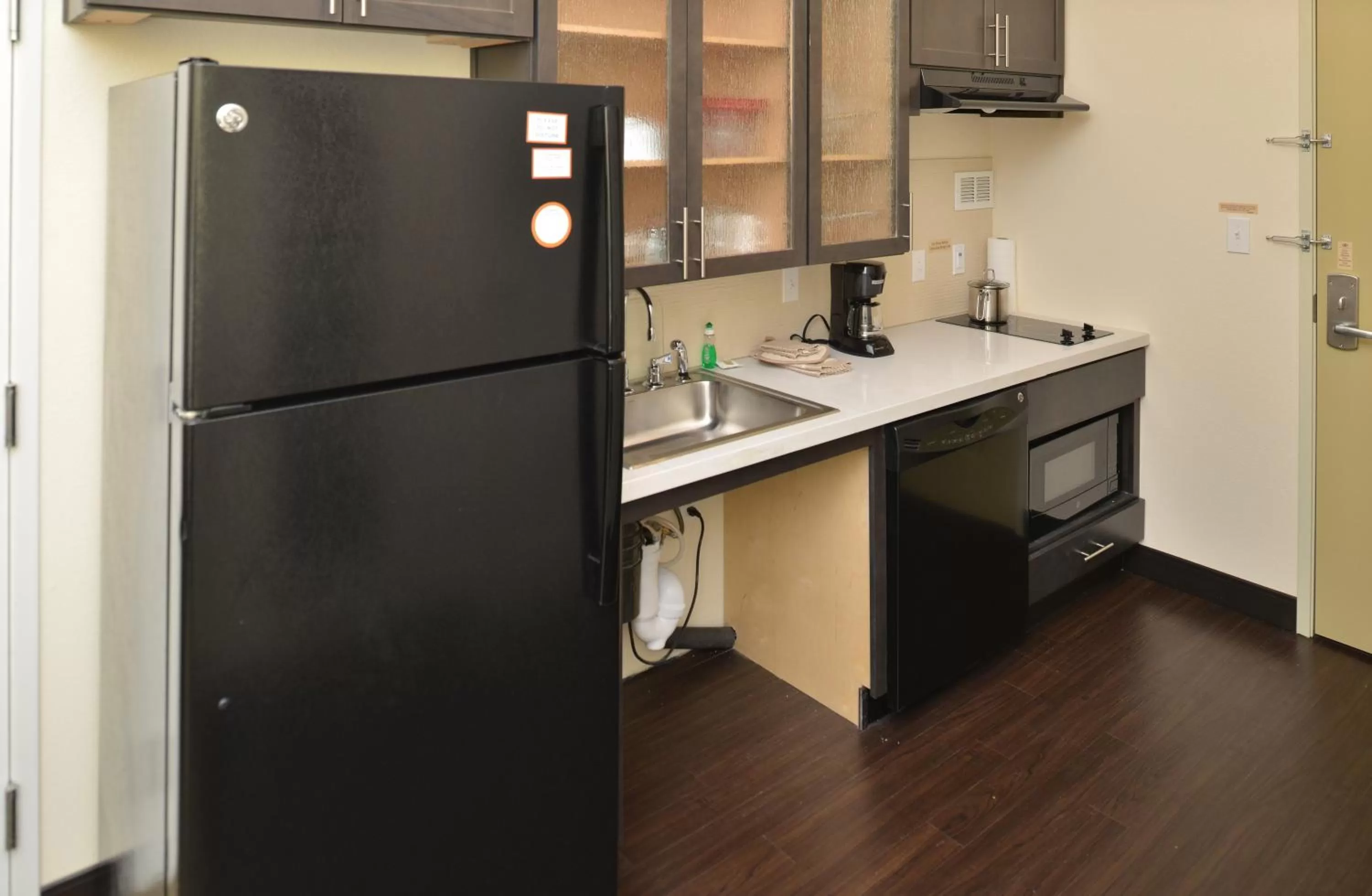 Photo of the whole room in Candlewood Suites Eugene Springfield by IHG