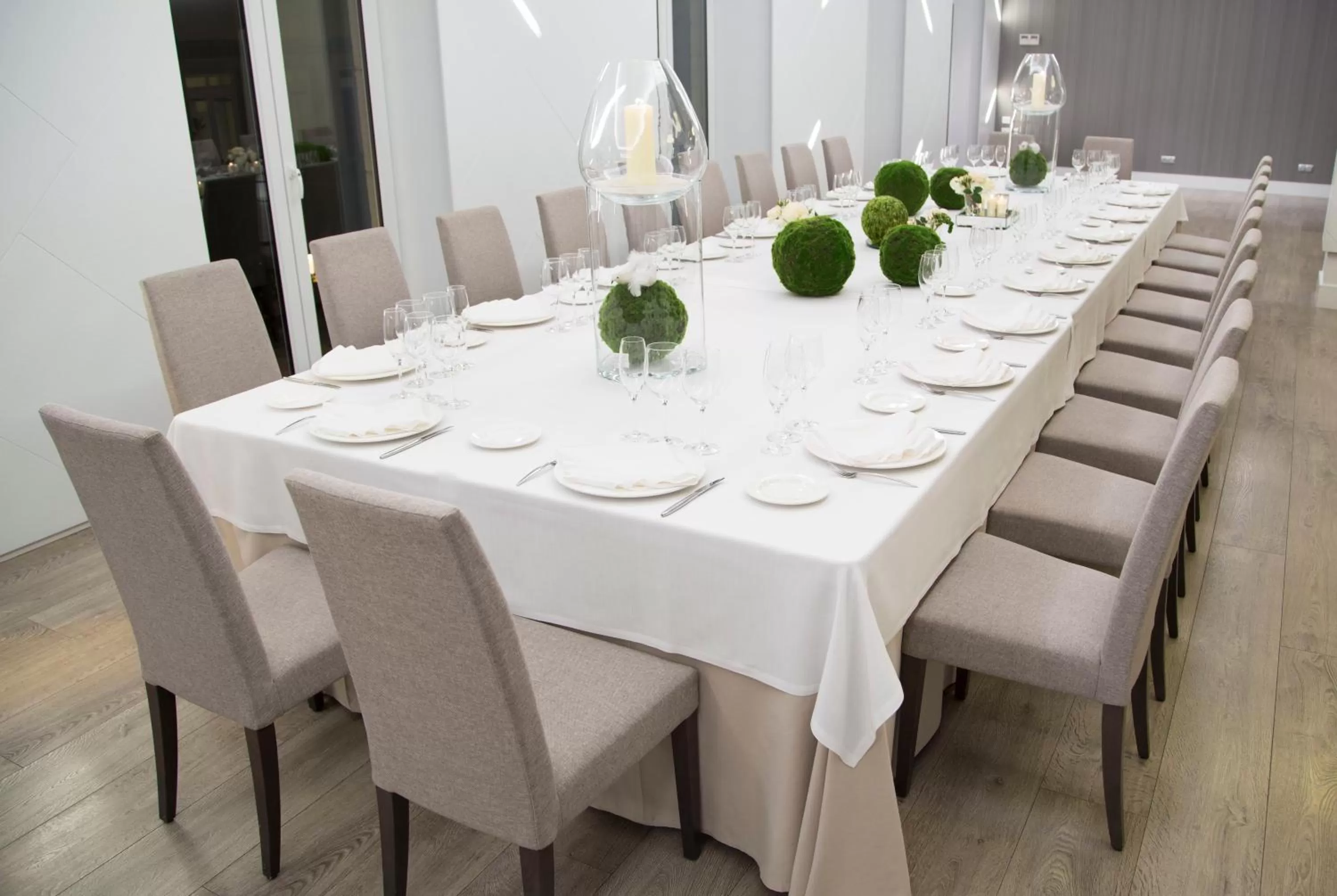 Banquet/Function facilities in Hotel Mendez Nuñez