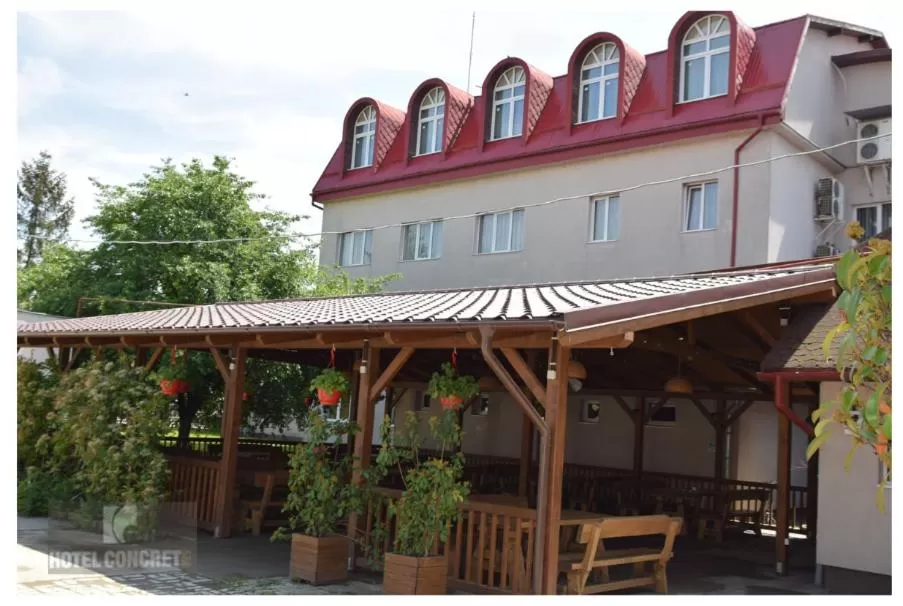 Balcony/Terrace, Property Building in Hotel Concrete
