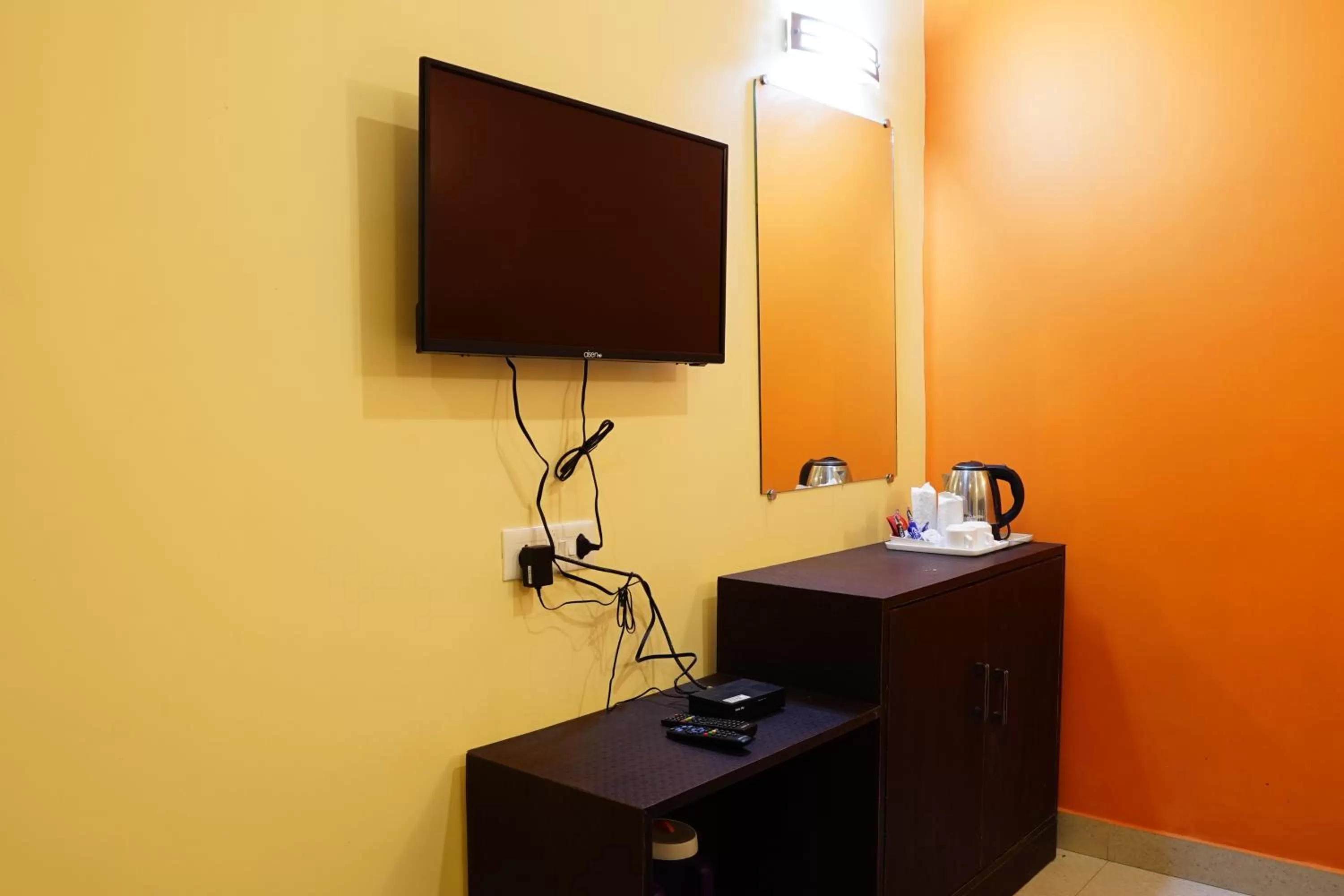 TV and multimedia in Hotel White Lotus Gangtok