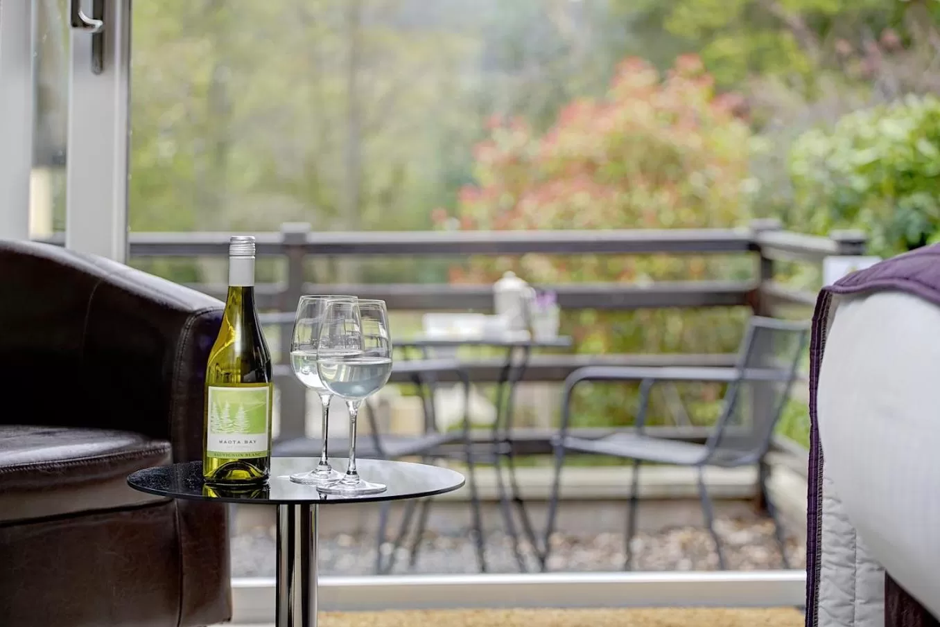 Patio in All Seasons Philipburn, BW Signature Collection