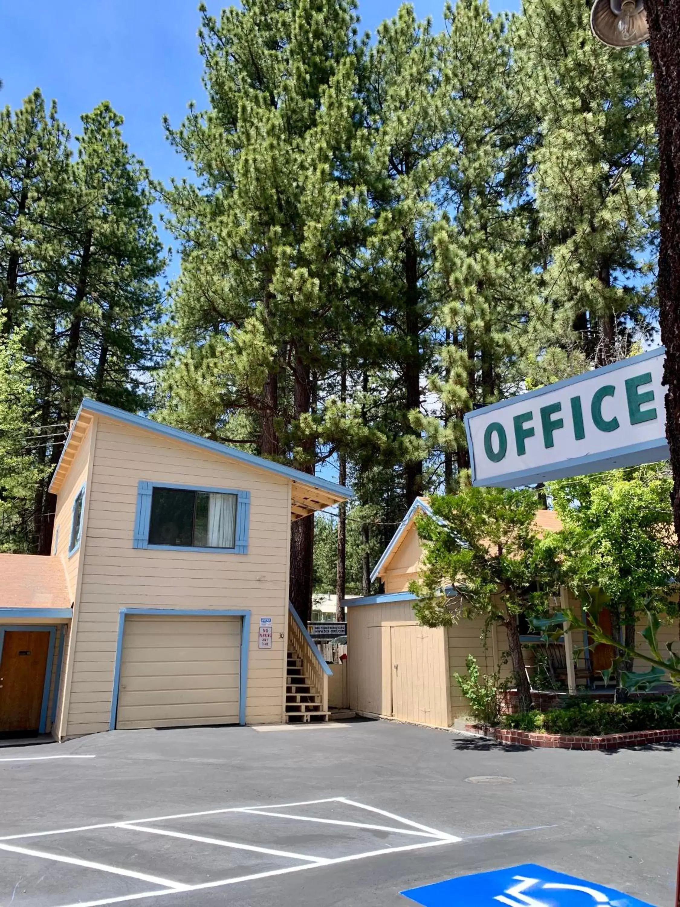 Stevenson’s Inn Stevenson’s Inn