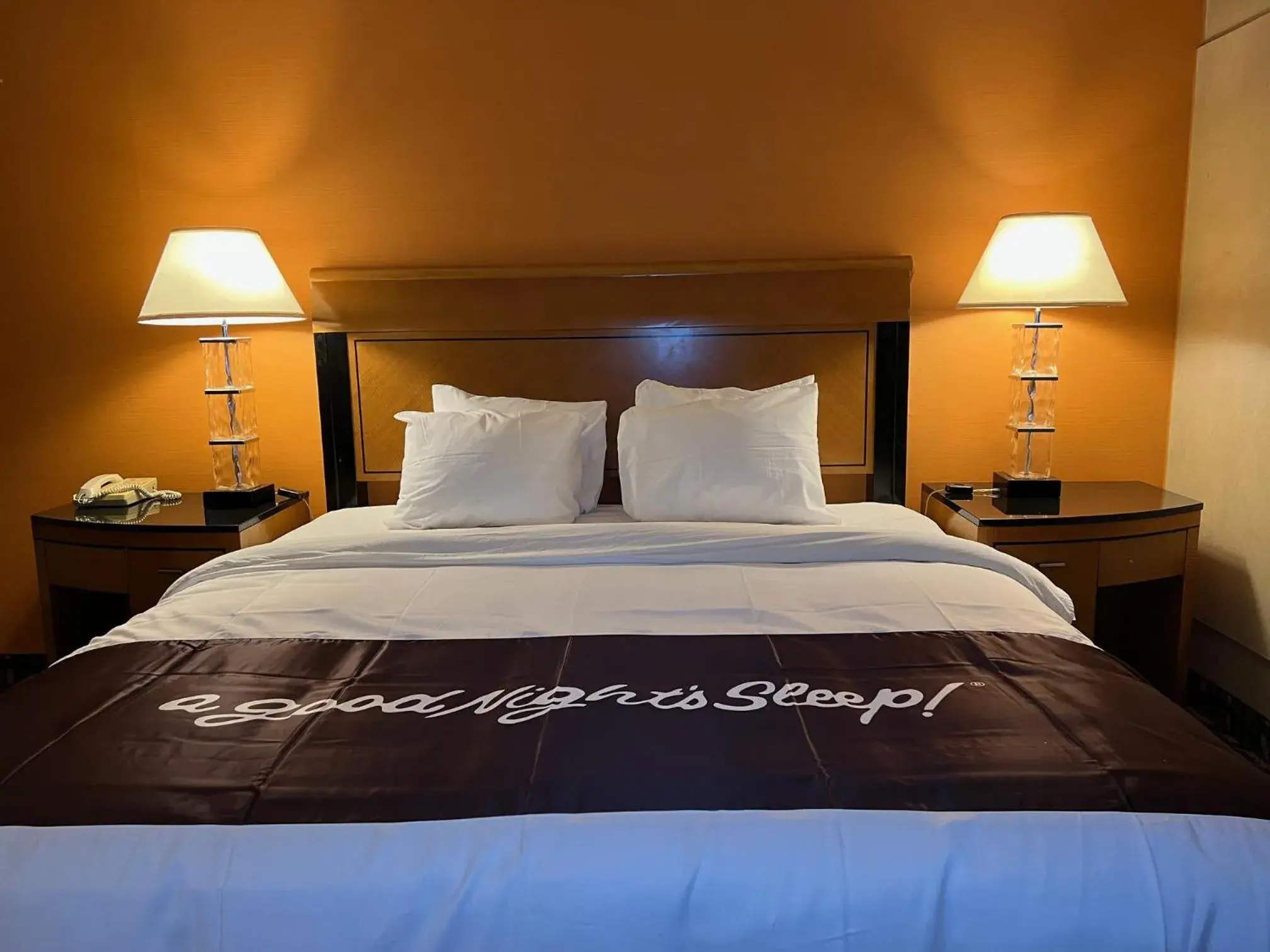 Deluxe King Room in Bradley Inn Deluxe King Room in Bradley Inn