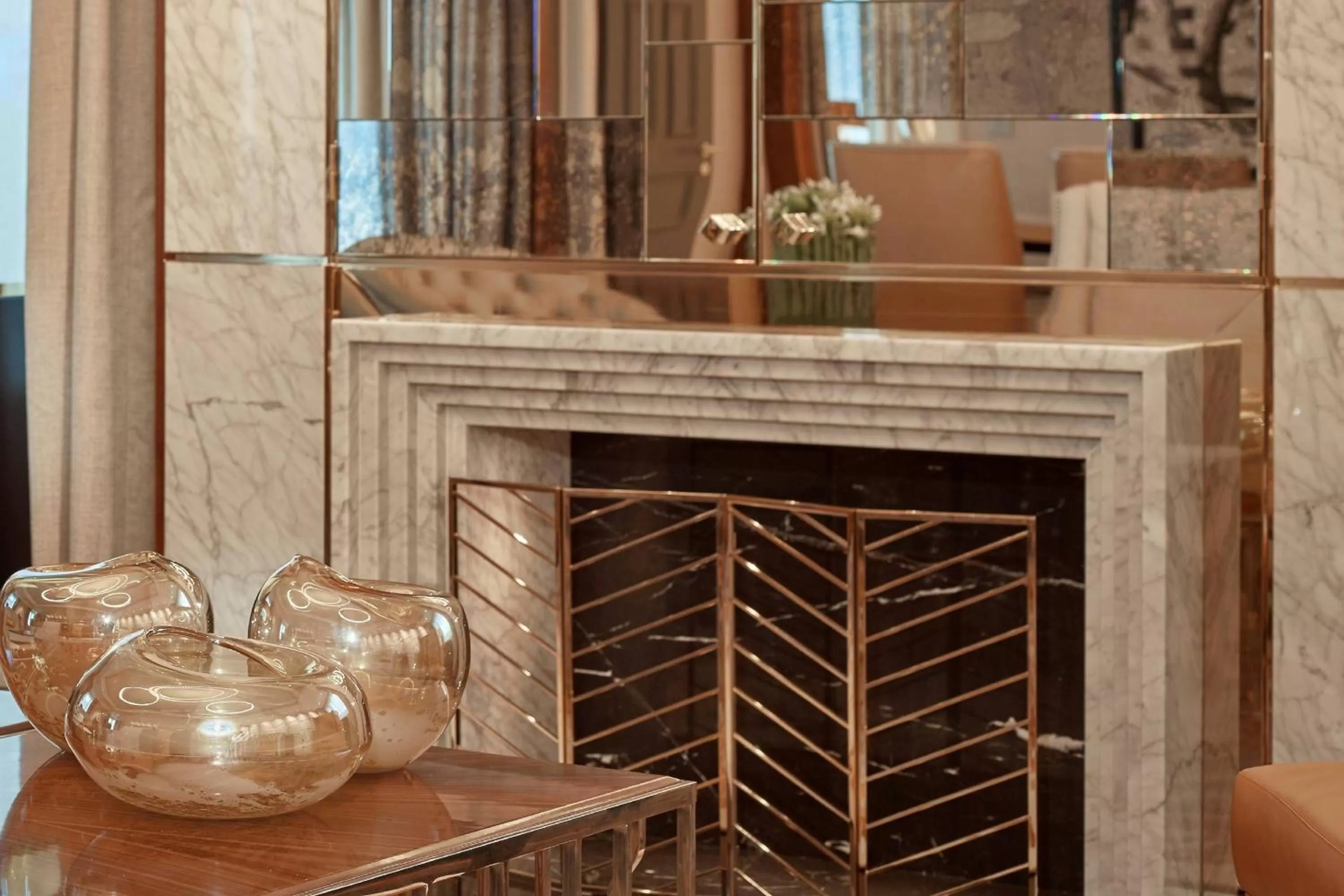 Bedroom in The Ritz-Carlton, Berlin