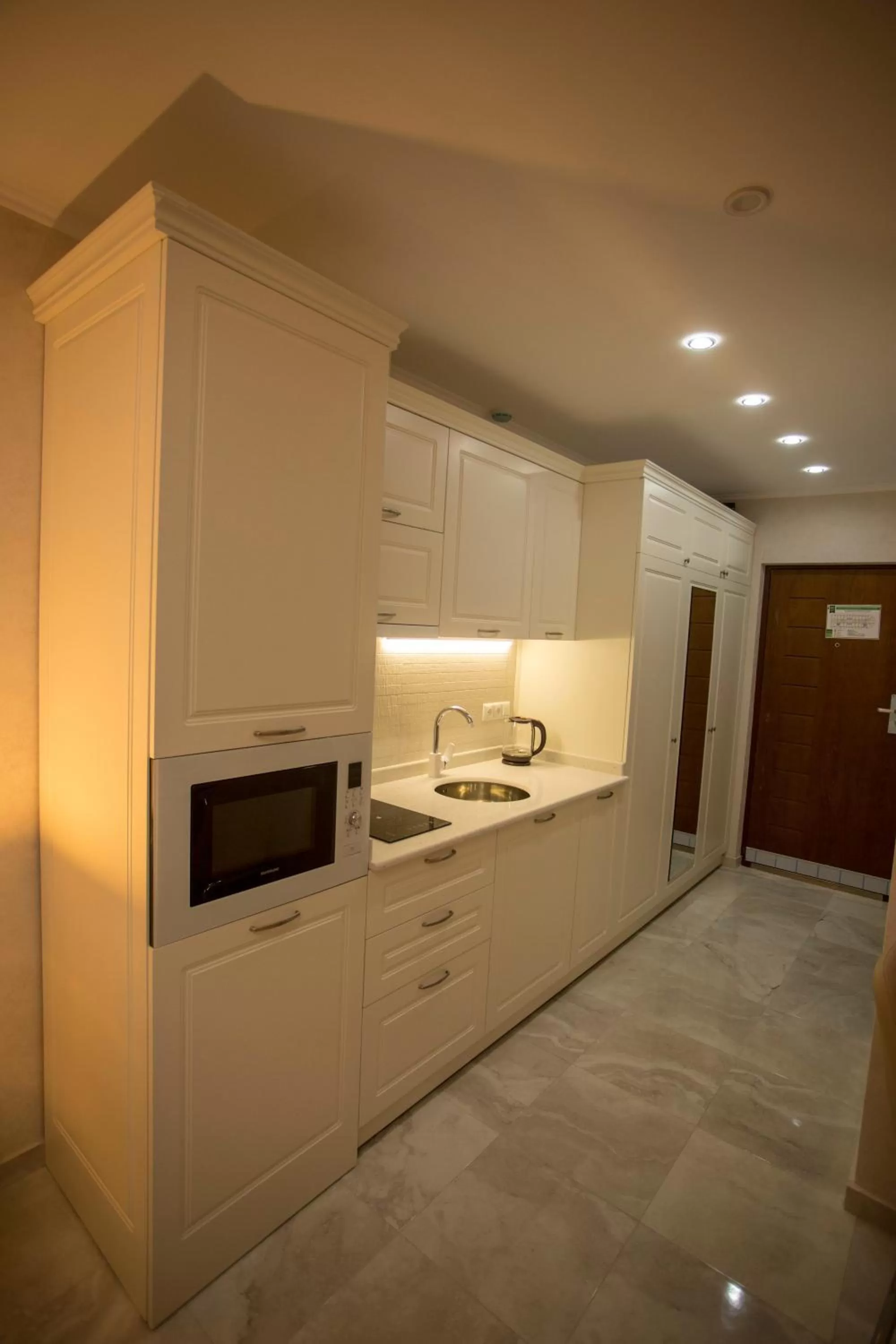 Kitchen or kitchenette in Blue Star Batumi