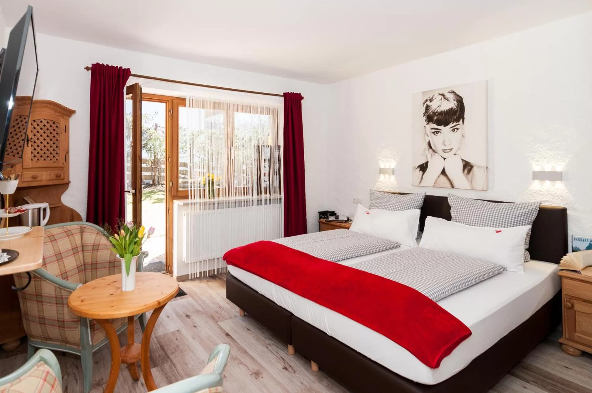 Photo of the whole room, Bed in Hotel Effland -Sauna -Pool