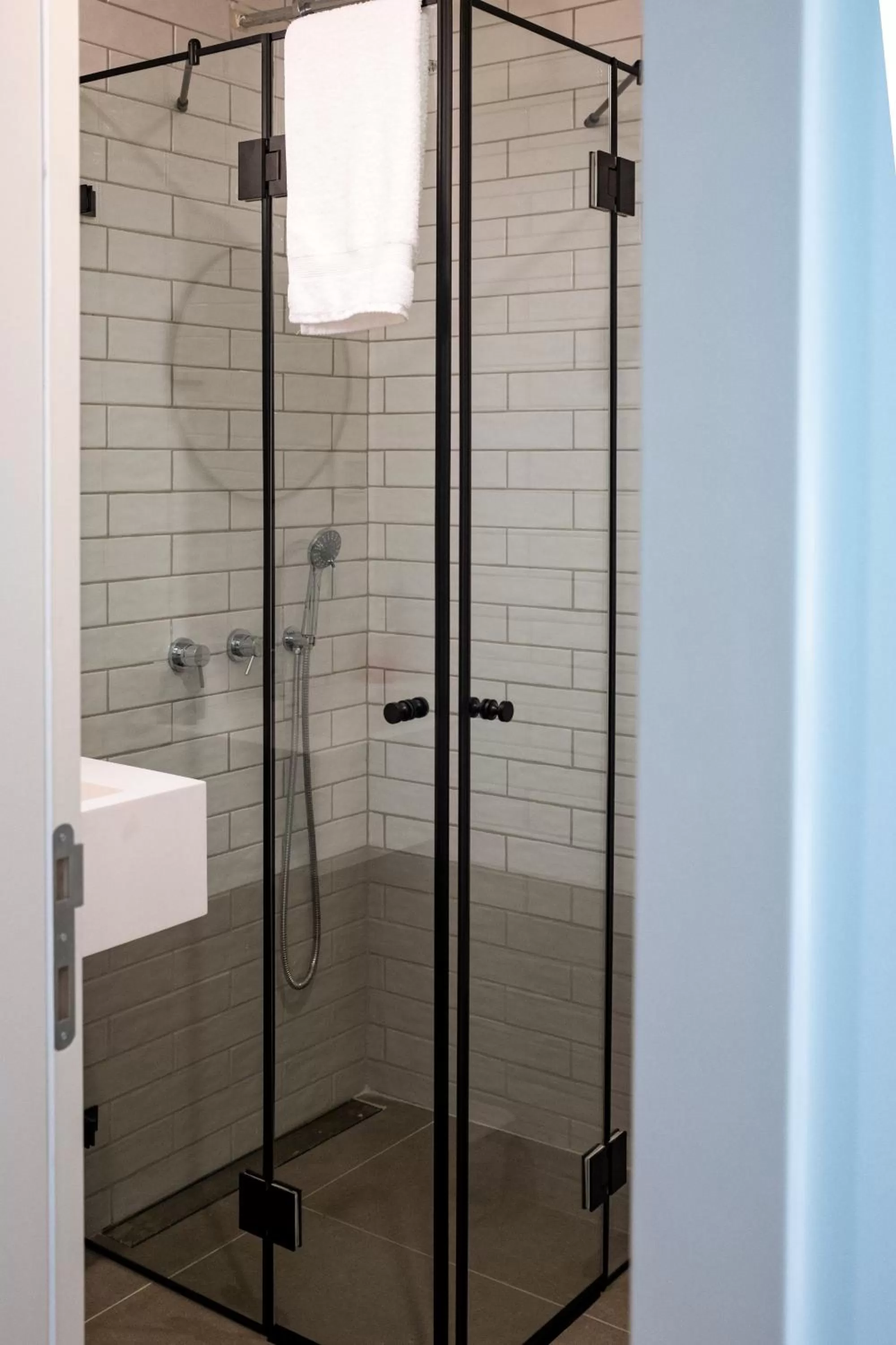 Bathroom in Urbanic Hotel