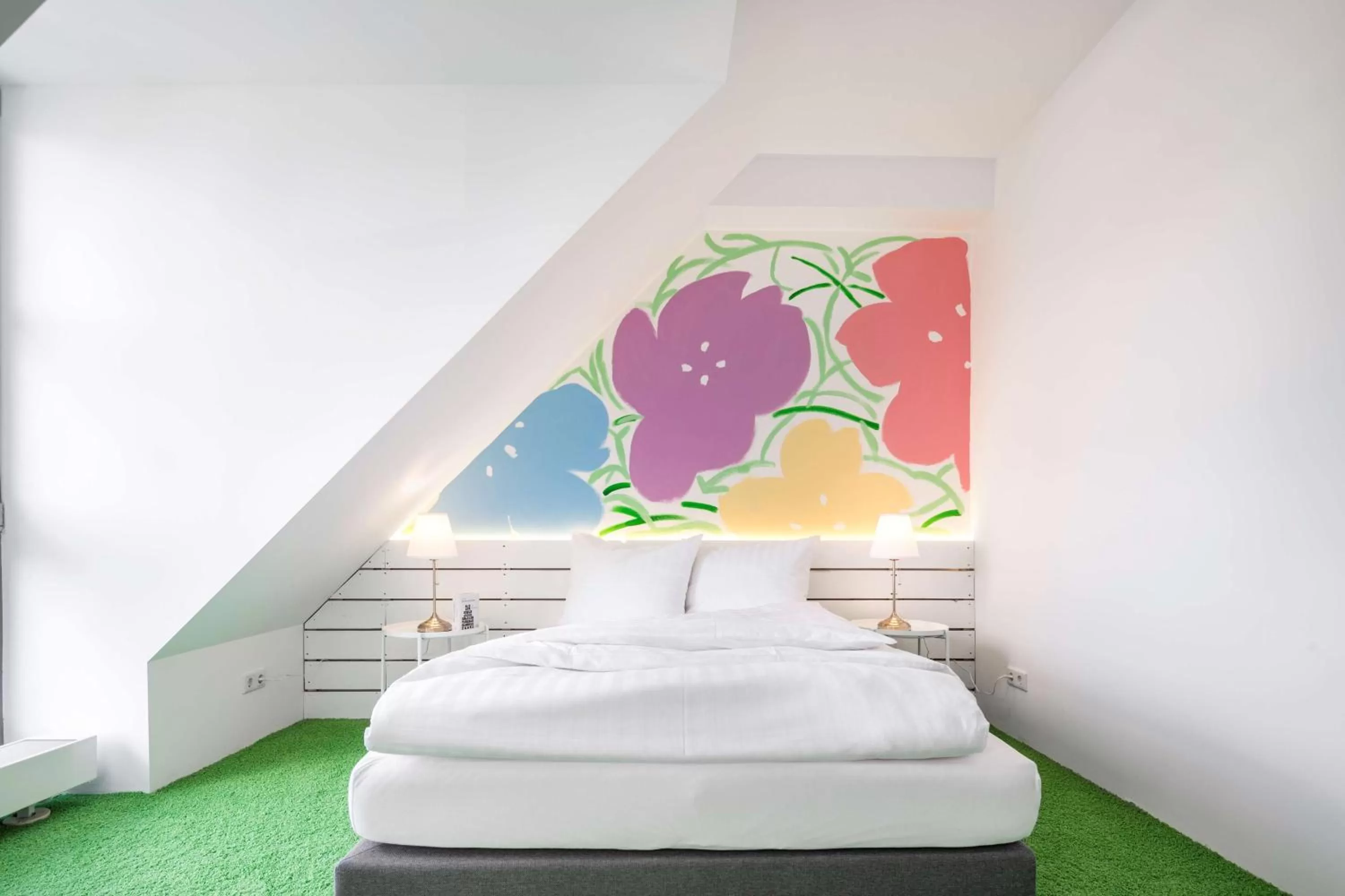 Photo of the whole room, Bed in Flowers Hotel Münster