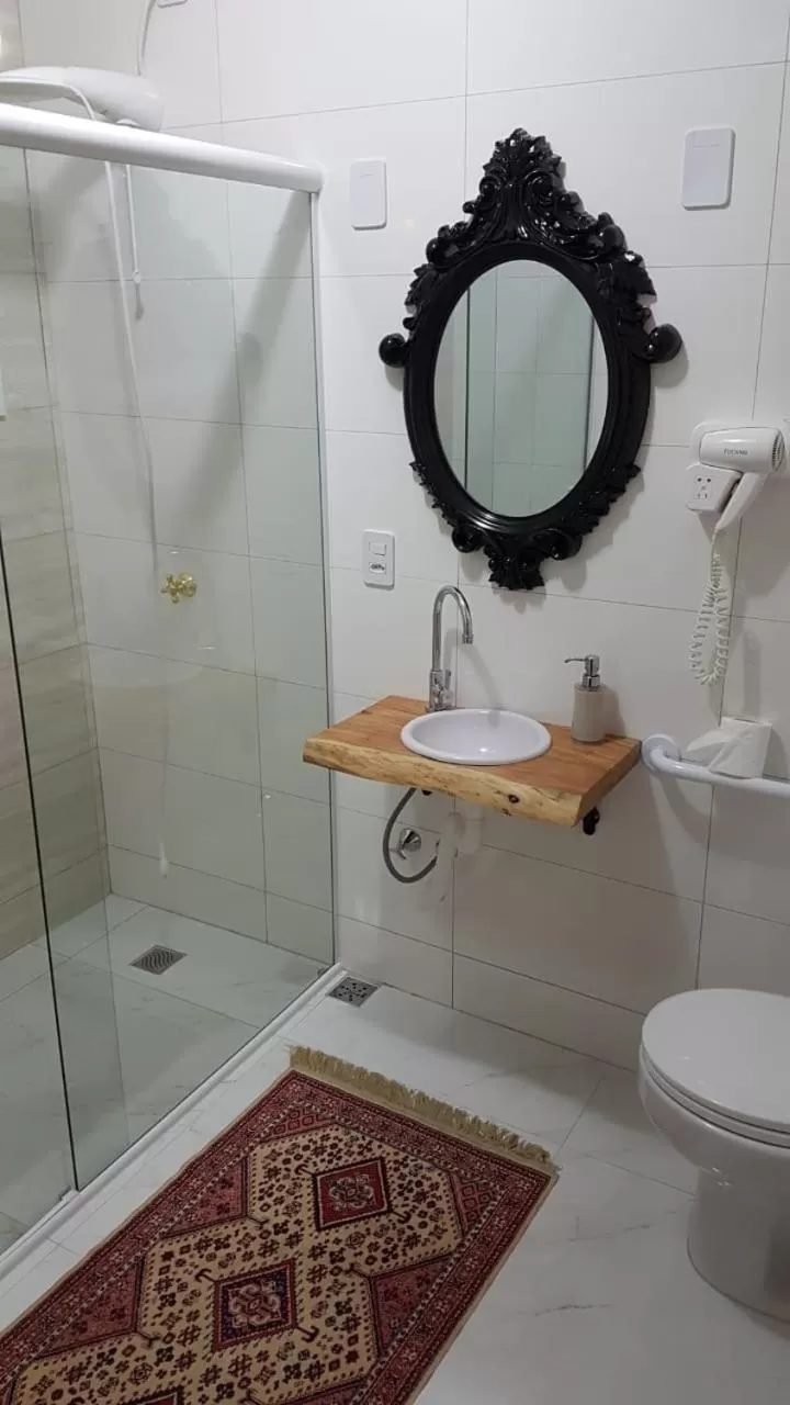 Bathroom in La Maison Brasiliana B&B