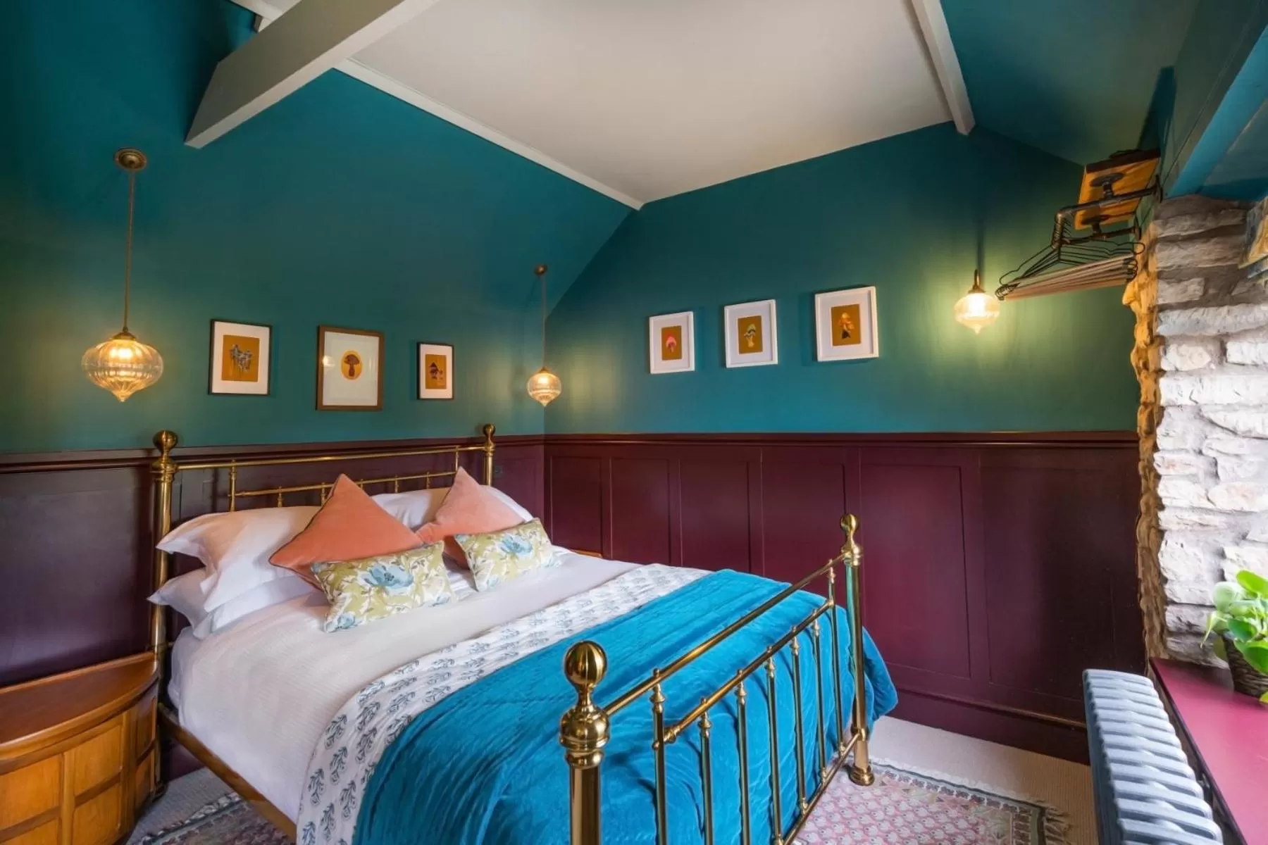 Photo of the whole room, Bed in The Queens Chew Magna