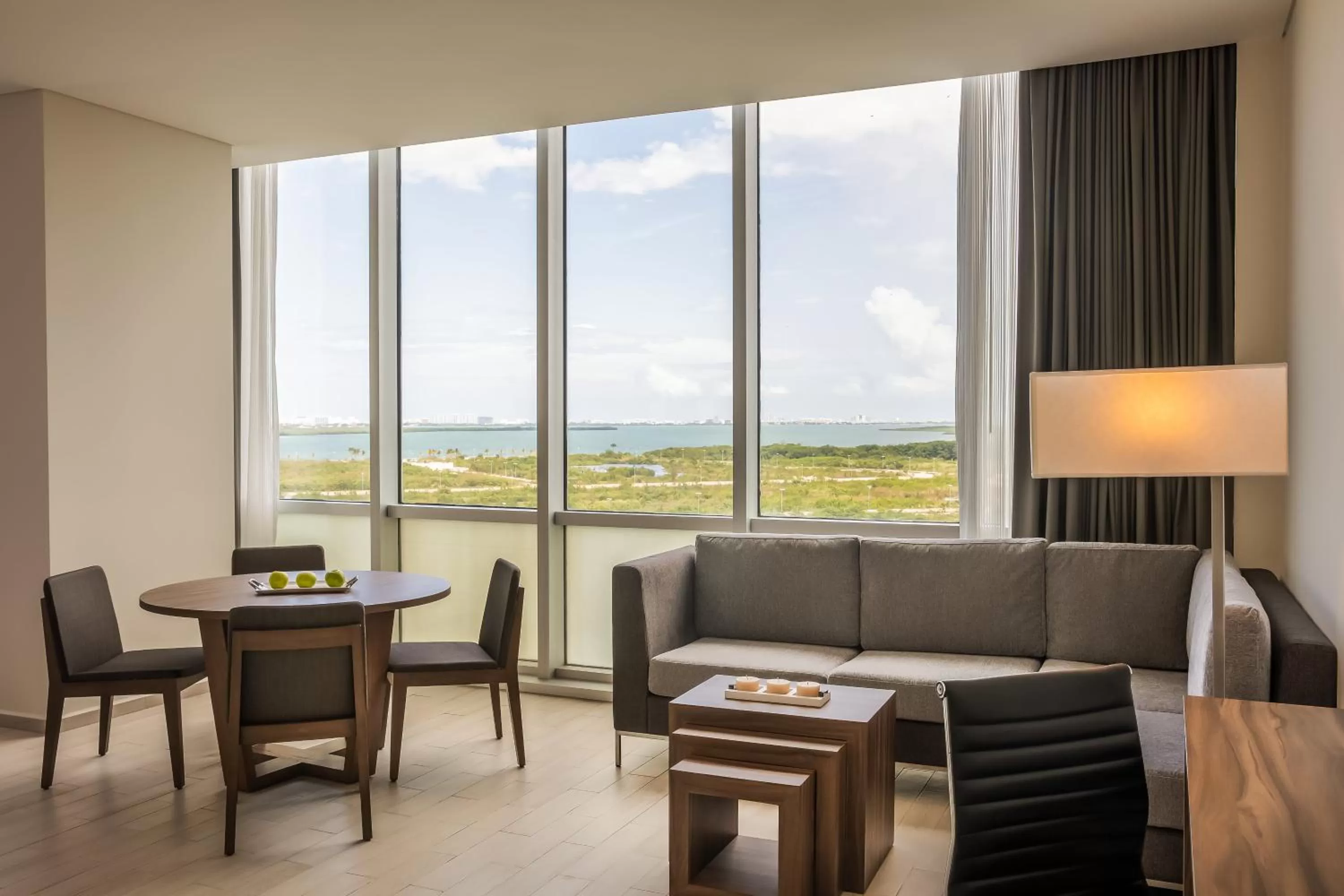 Photo of the whole room in Fiesta Inn Cancun Las Americas